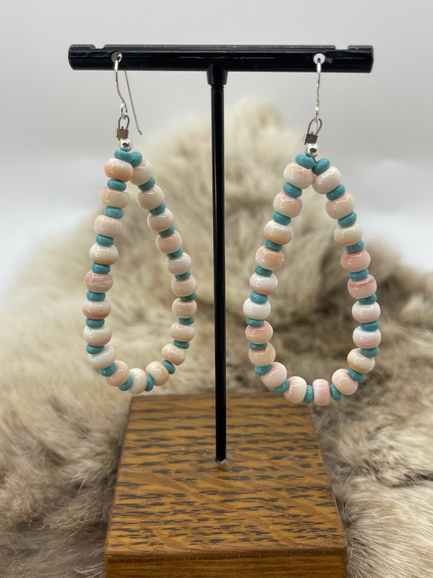 Pink Conch Shell & Turquoise Teardrop