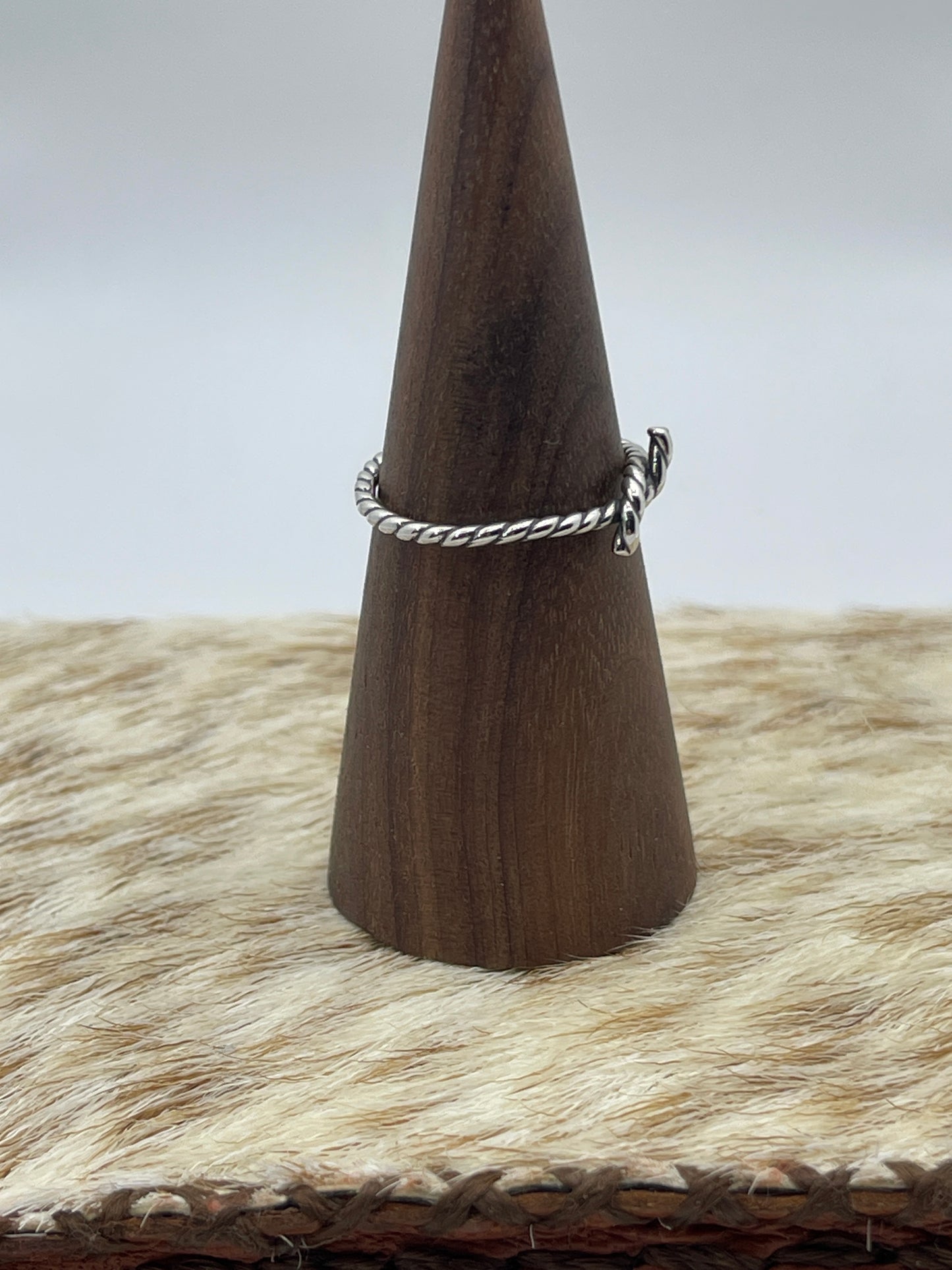 Twisted Rope Knot Ring