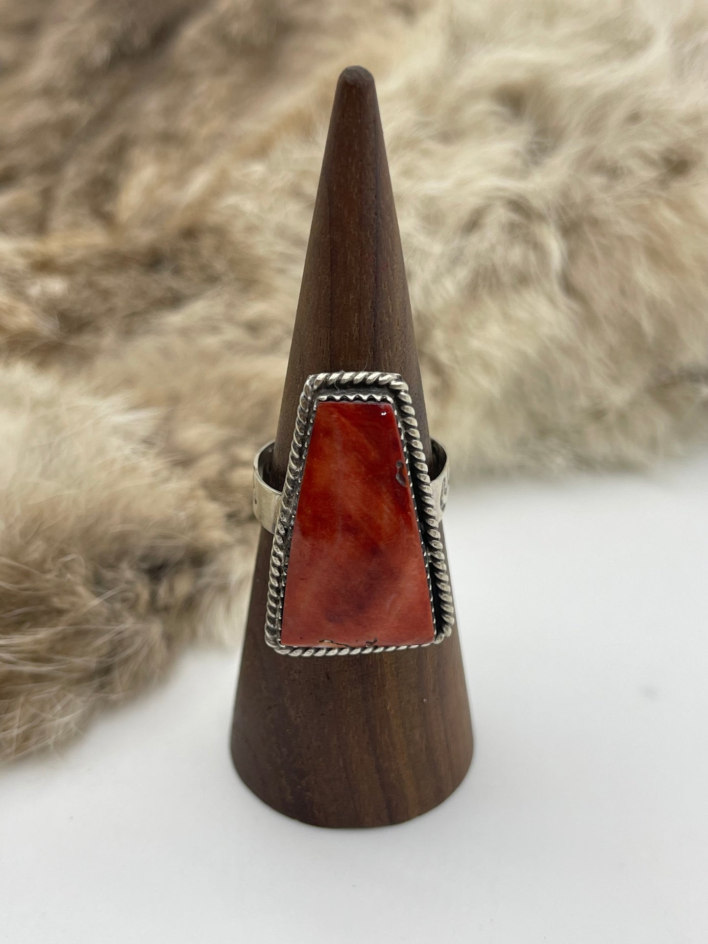 10.0 Spiny Oyster by Selina Warner, Navajo