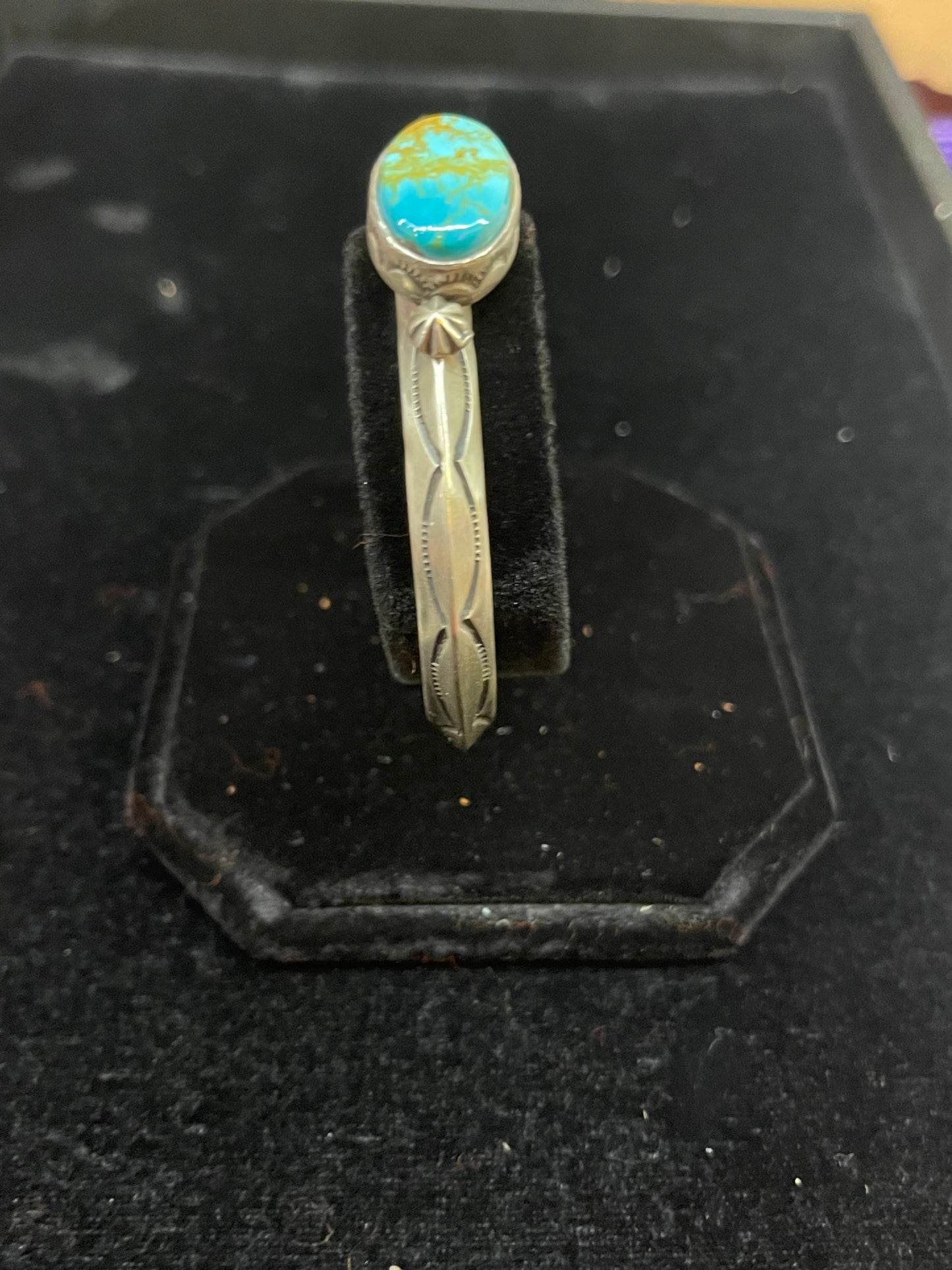 Kingman Turquoise Oval Bracelet