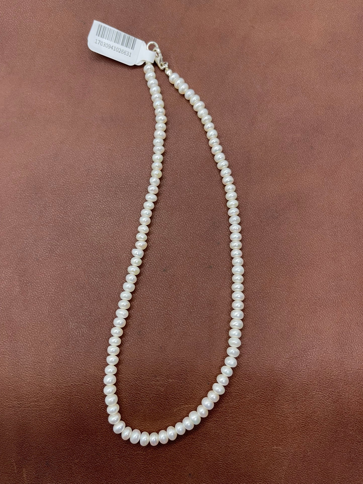16" Freshwater Pearls Necklace, Navajo
