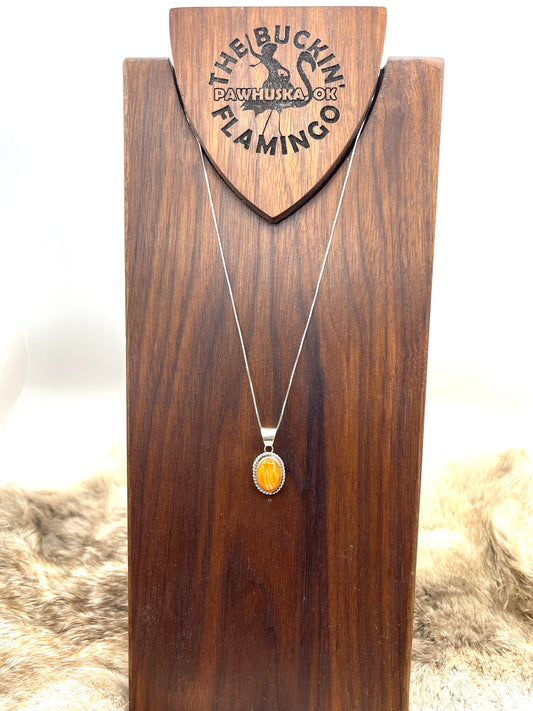 18" Orange Spiny Oyster Pendant