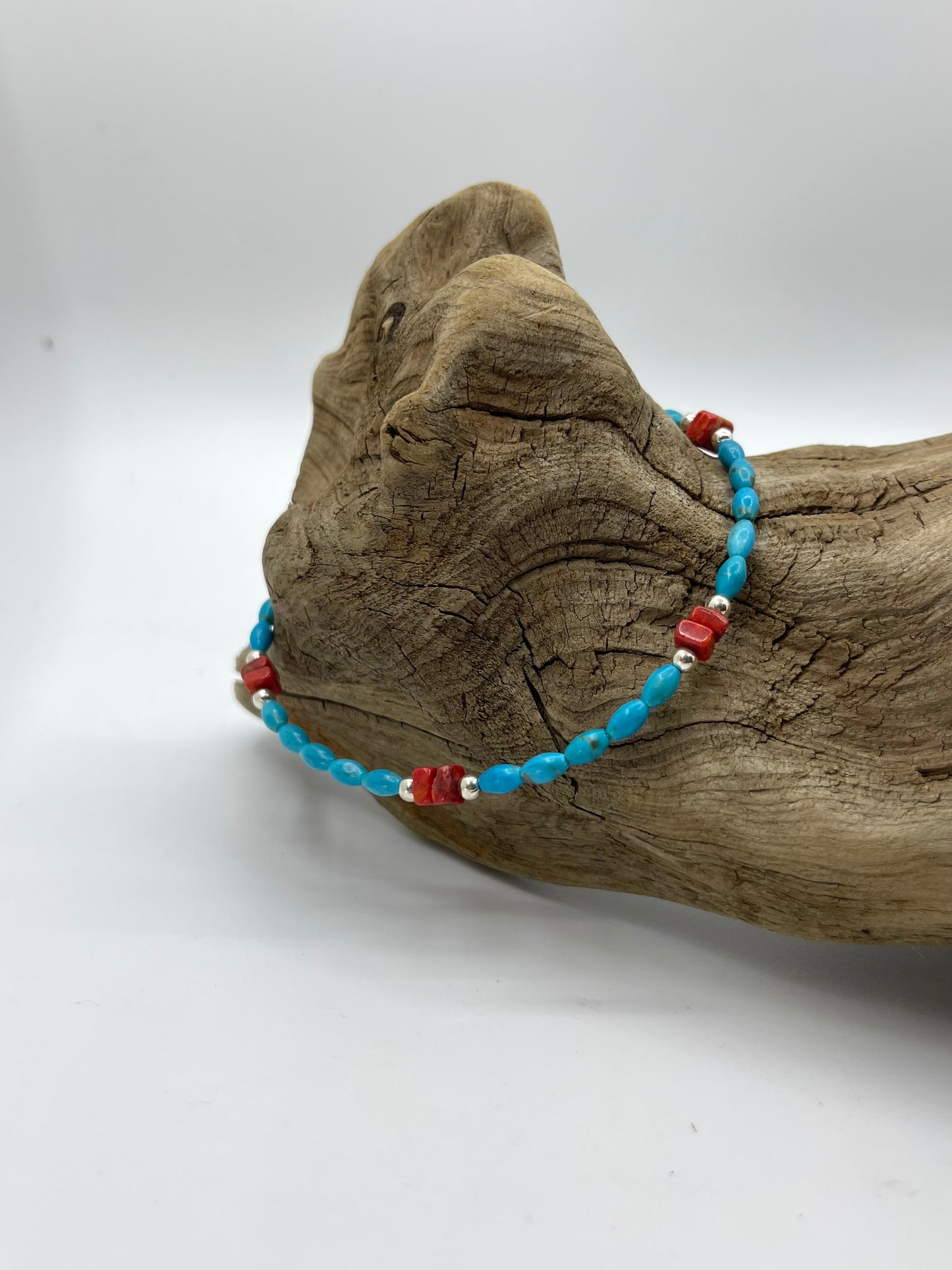 7" Turquoise and Coral Beaded Bracelet