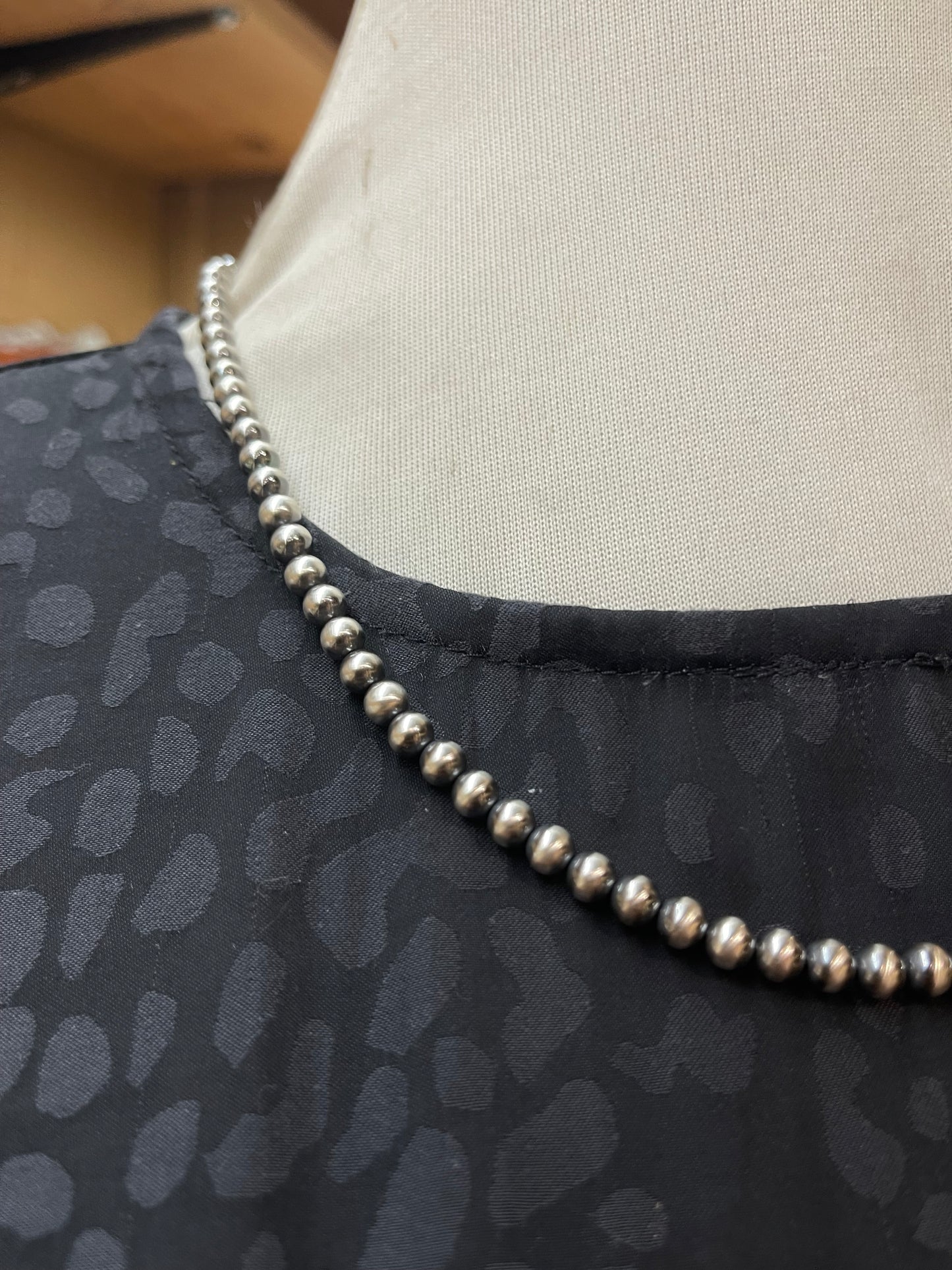 5mm 20" Navajo Pearls