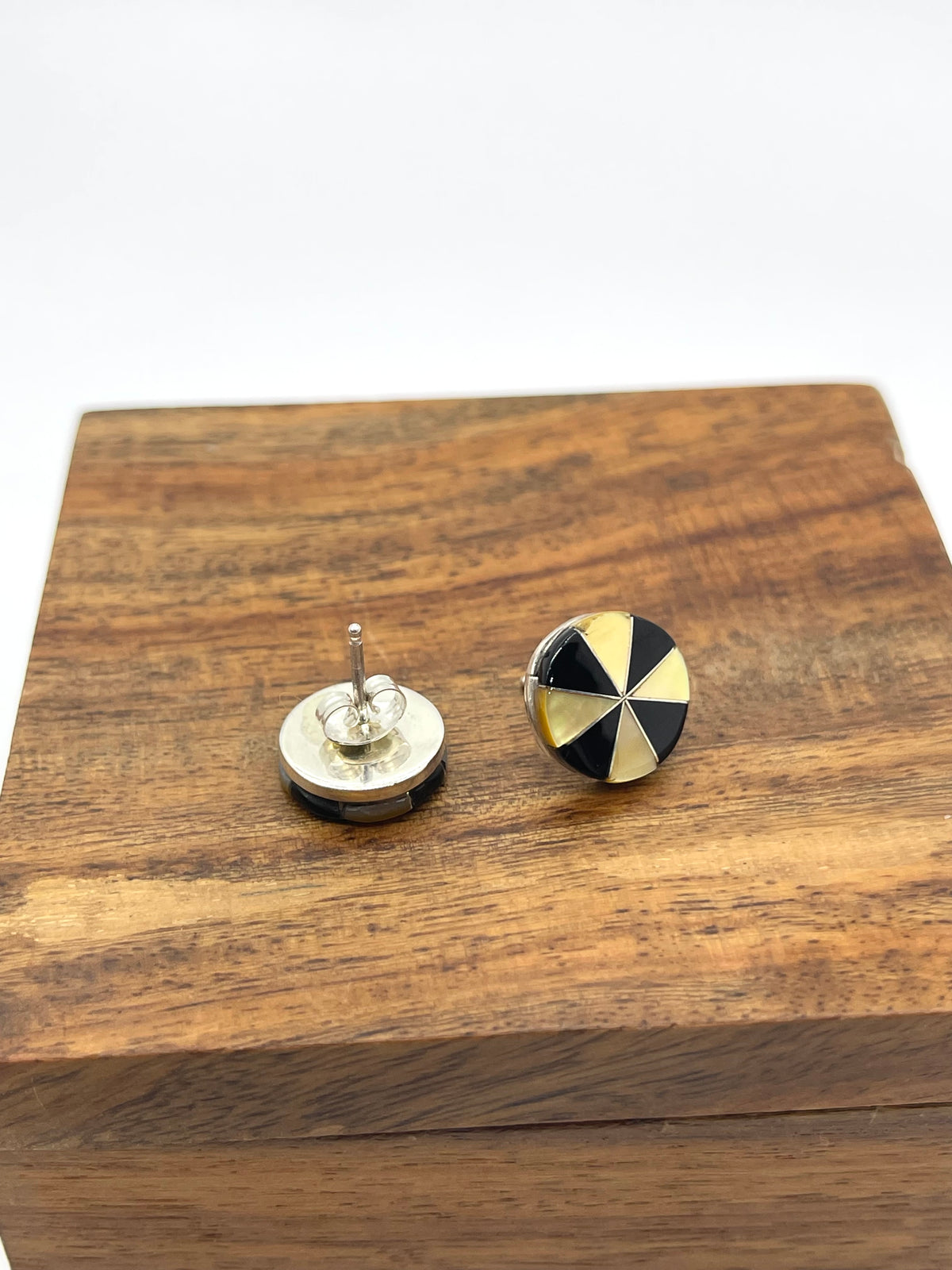 Black Onyx and Yellow Opal Inlay Circle Earrings by Johnson Laweka, Zuni