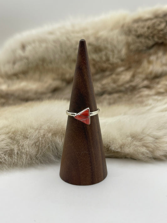7.0 Inlaid Spiny Oyster Ring