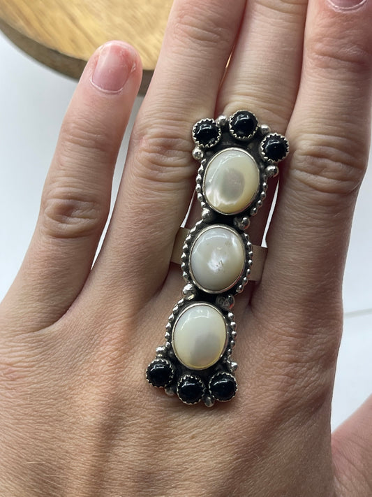 LOT 23 A 1/4 9.5 Black Onyx and Mother of Pearl Ring, Navajo