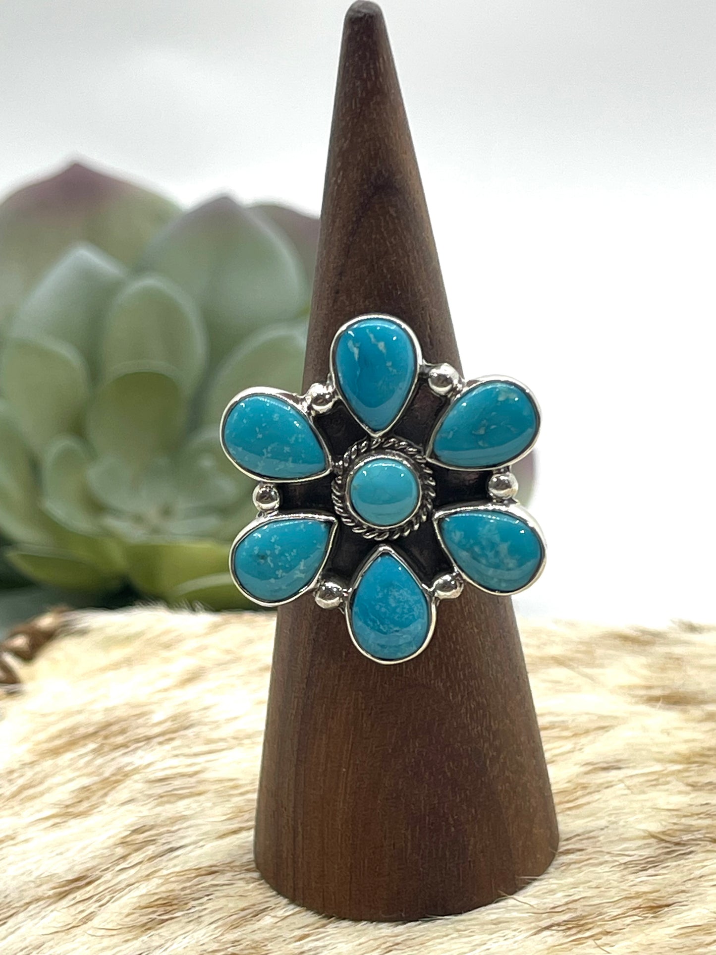 8.0 Turquoise Flower Cluster Ring
