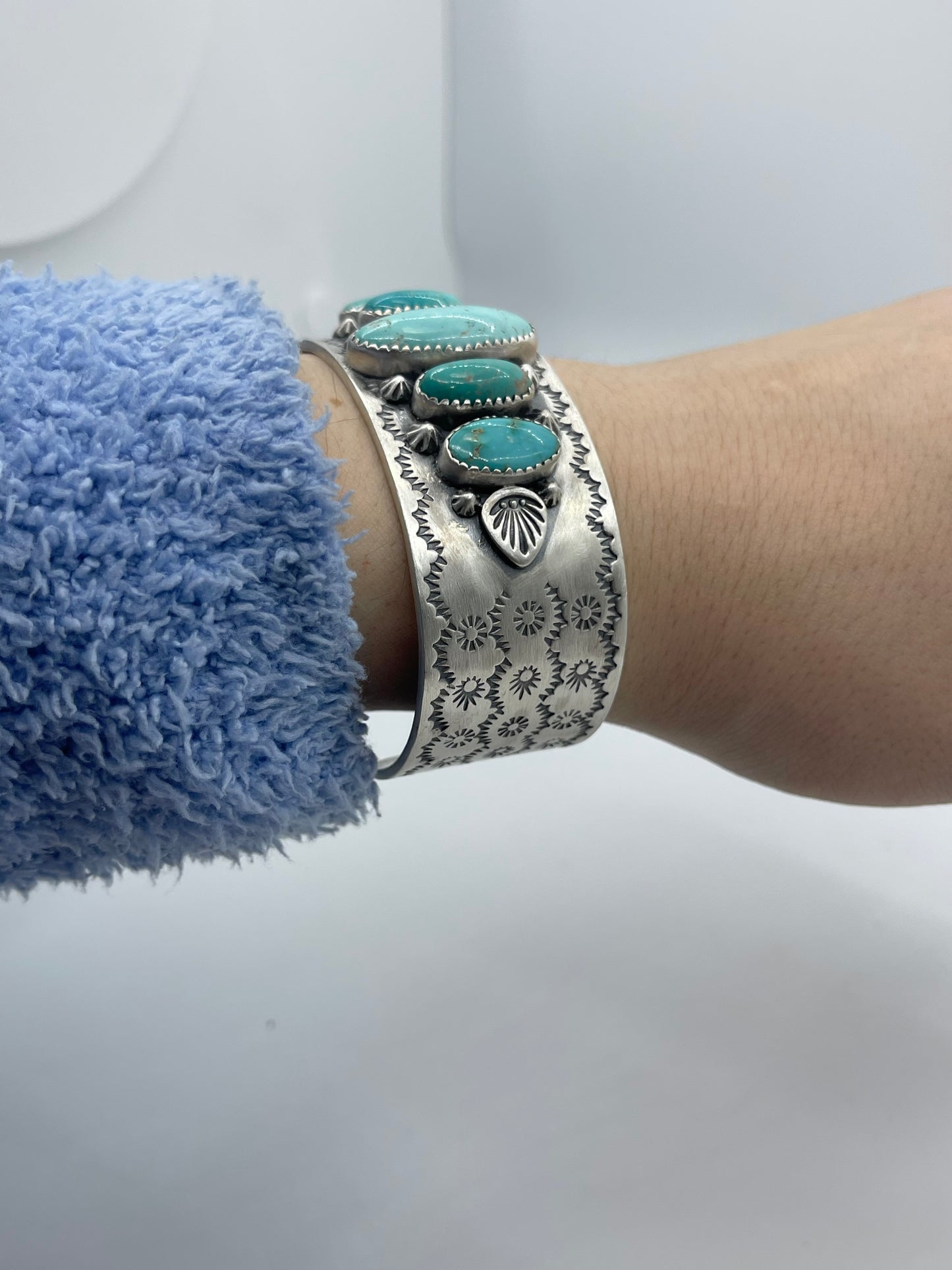7" 5 Stone Kingman Turquoise Cuff