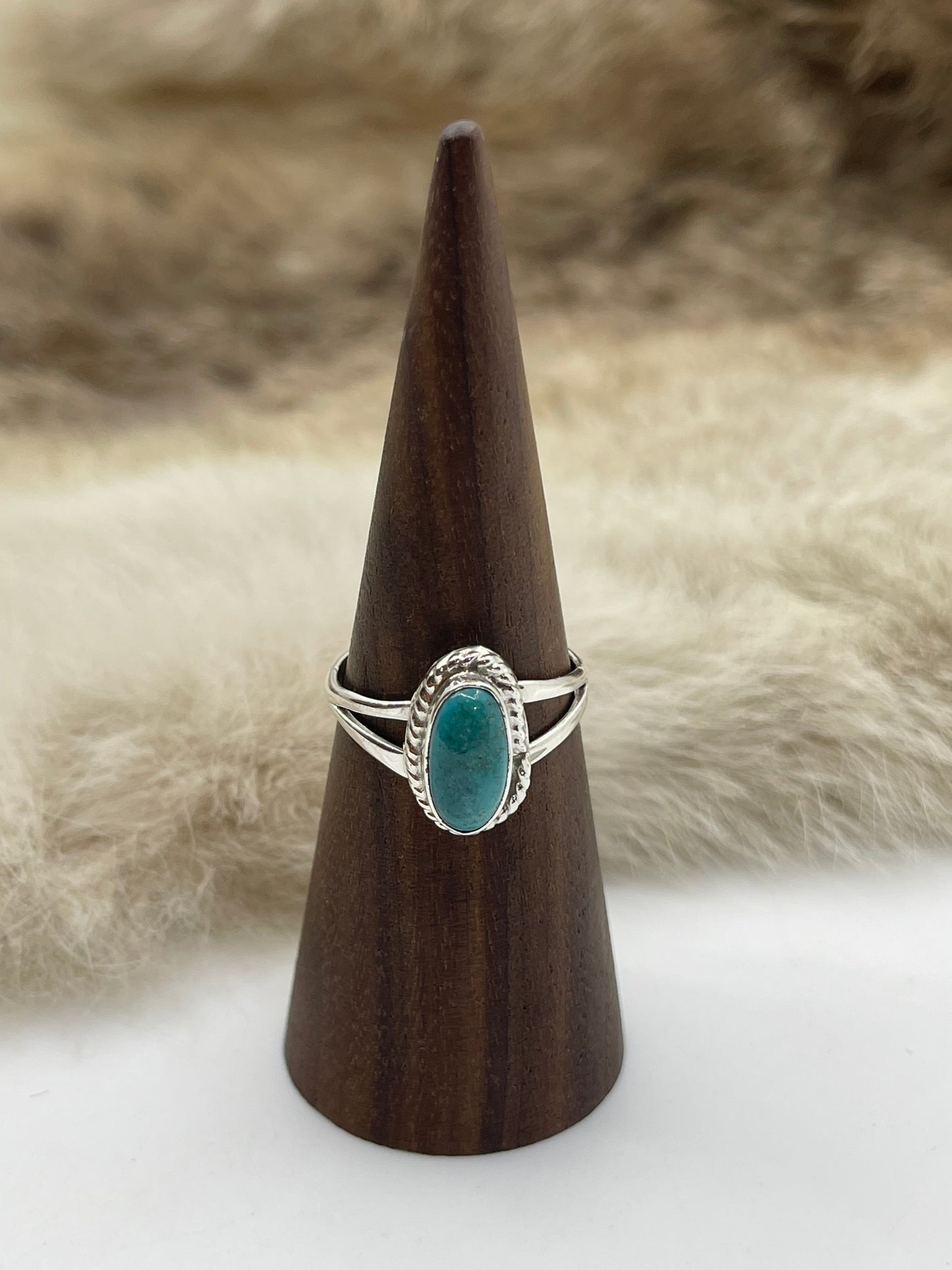 9.0 Single Oval Turquoise Ring by Gerald Joe, Navajo