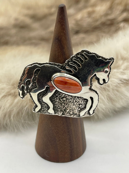 8.0 Spiny Oyster Horse Ring by Marie Jackson, Navajo