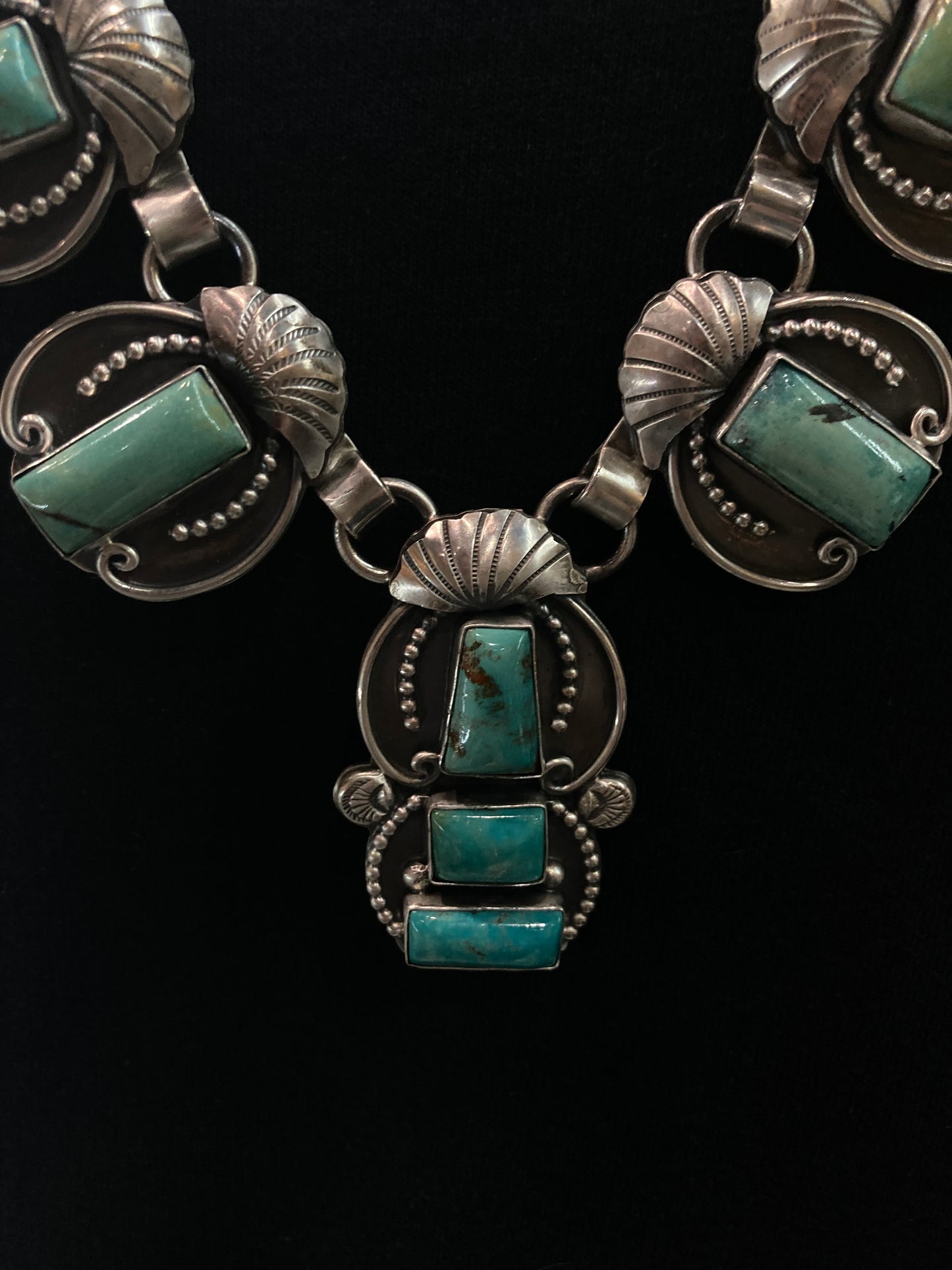 30" 11 Stone Gaspeite Turquoise Necklace by Jurado, Navajo