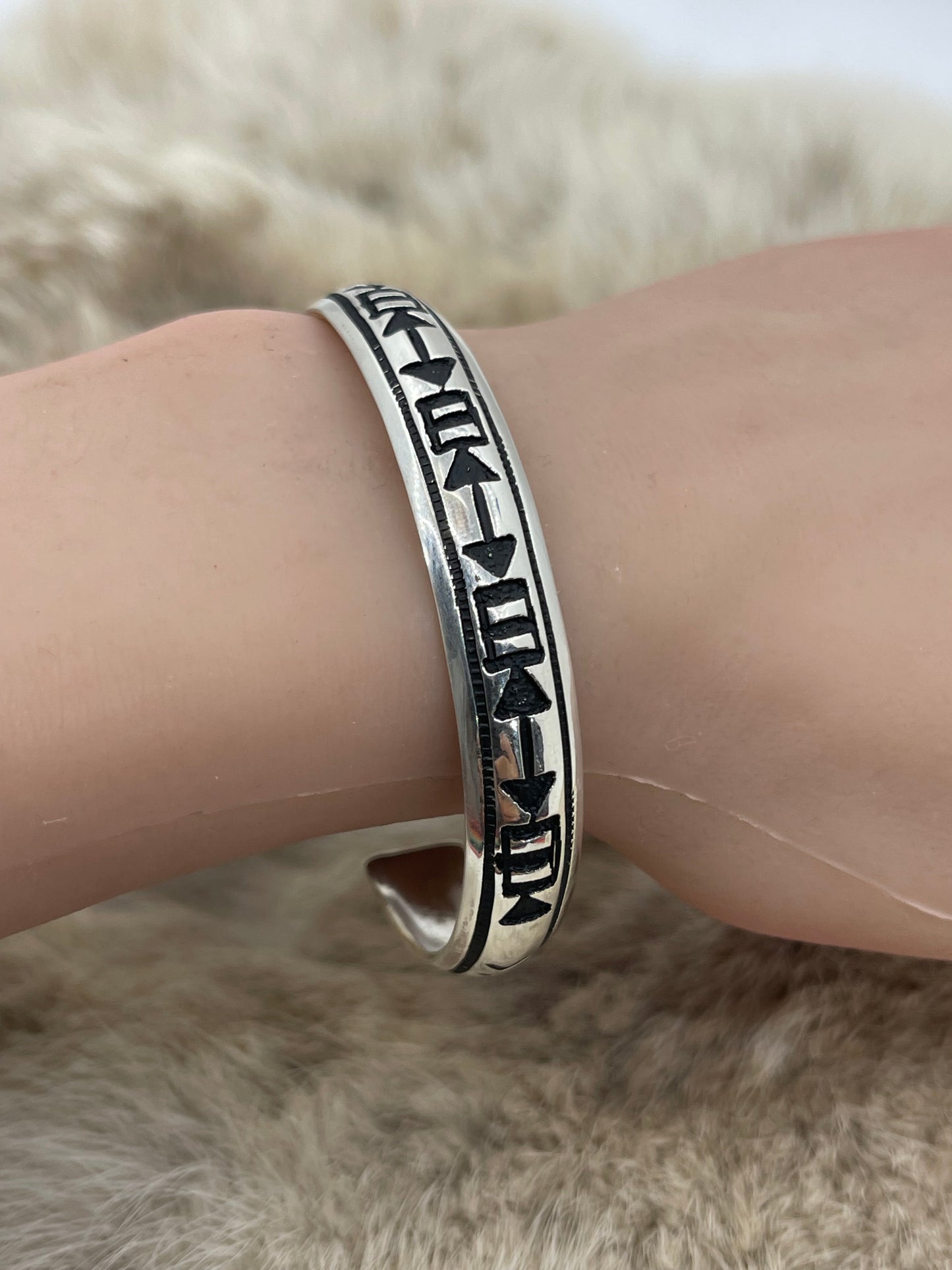 6"-7" Silver Overlay Design Stacker Band by Tommy & Rose Singer