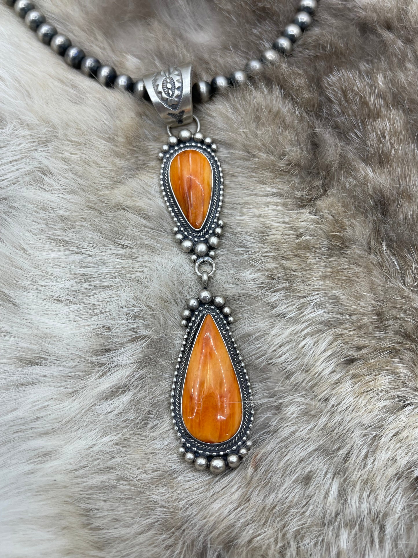 Light Spiny Oyster 2 Stone Pendant on 20" 7mm Navajo Style Pearls by Tom Lewis, Navajo