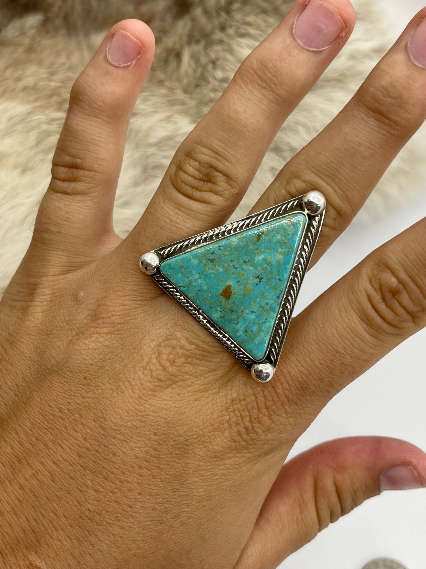 Size 8.0 Triangle Kingman Turquoise Ring by Marie Jackson, Navajo