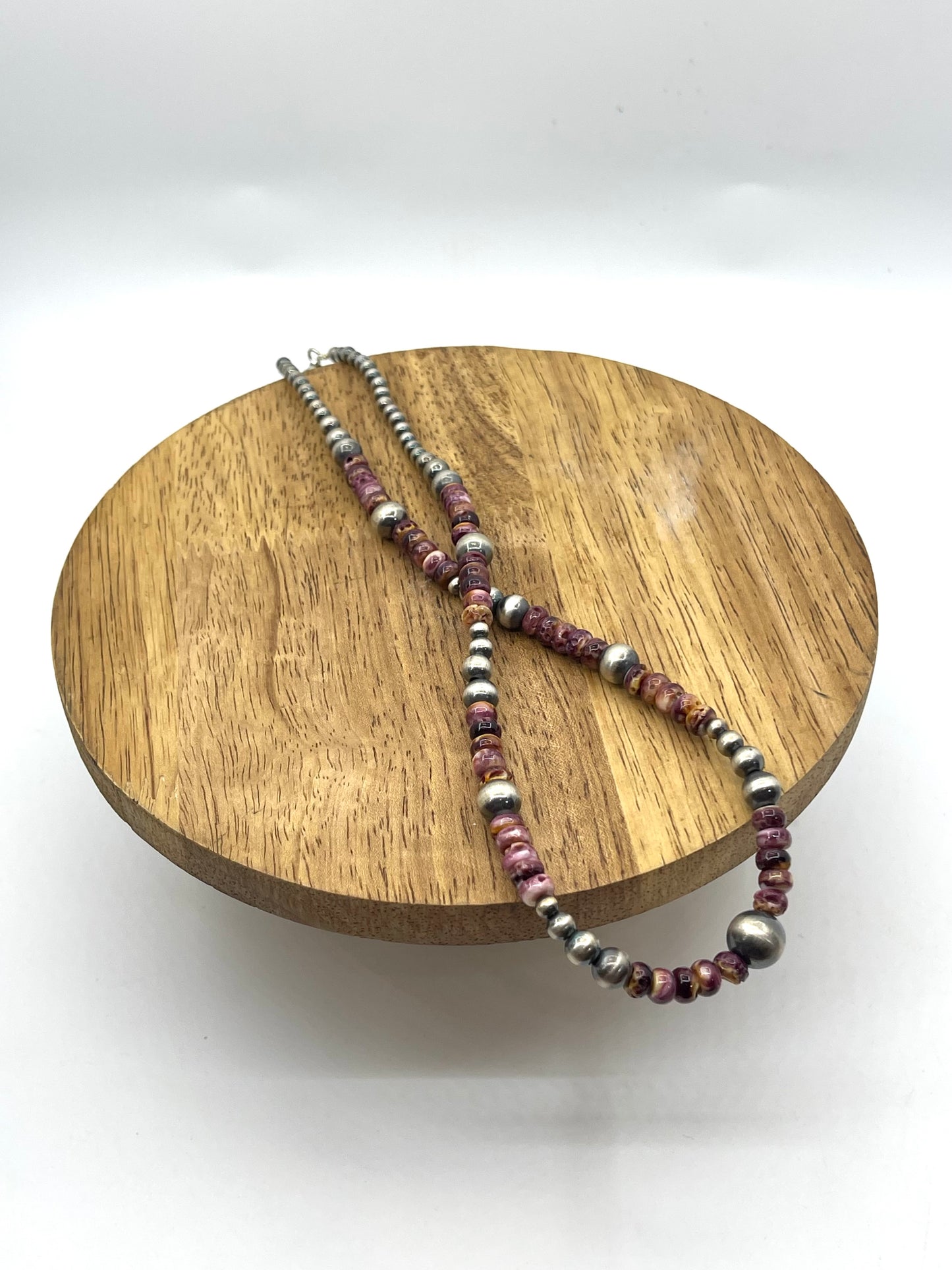 19" Purple Spiny Oyster & Navajo Style Pearls Necklace