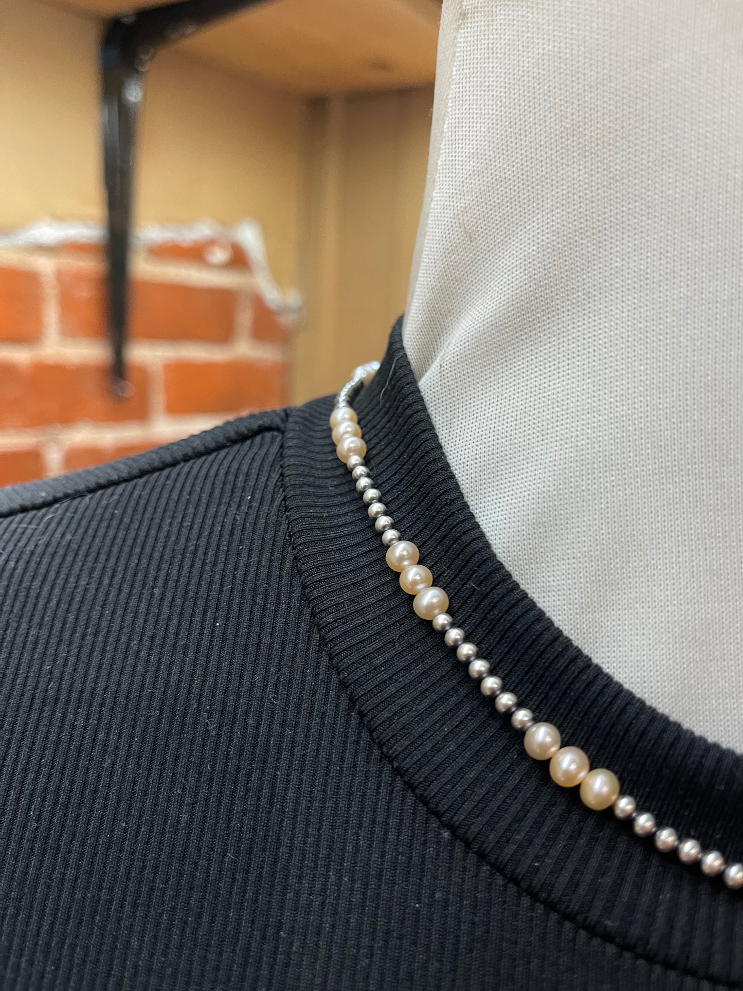 18" 3mm Navajo Pearls with Freshwater Pearls Necklace