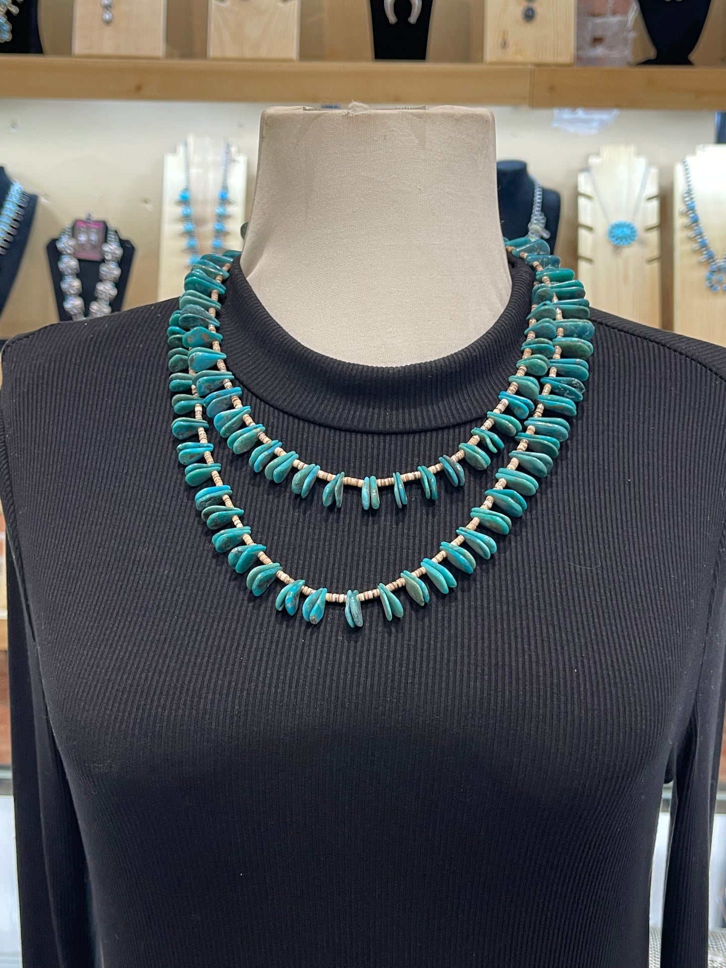 40" Kingman Turquoise Teardrop Slabs & Melon Shell Necklace