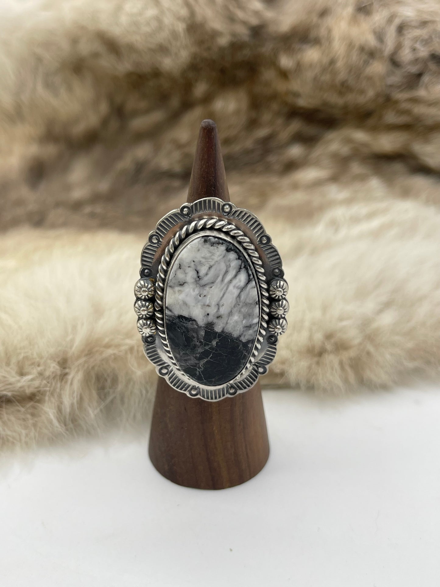 LOT 24 C 9/6 Adjustable 7.0-10.0 White Buffalo Ring with Stamped "L" by Artist