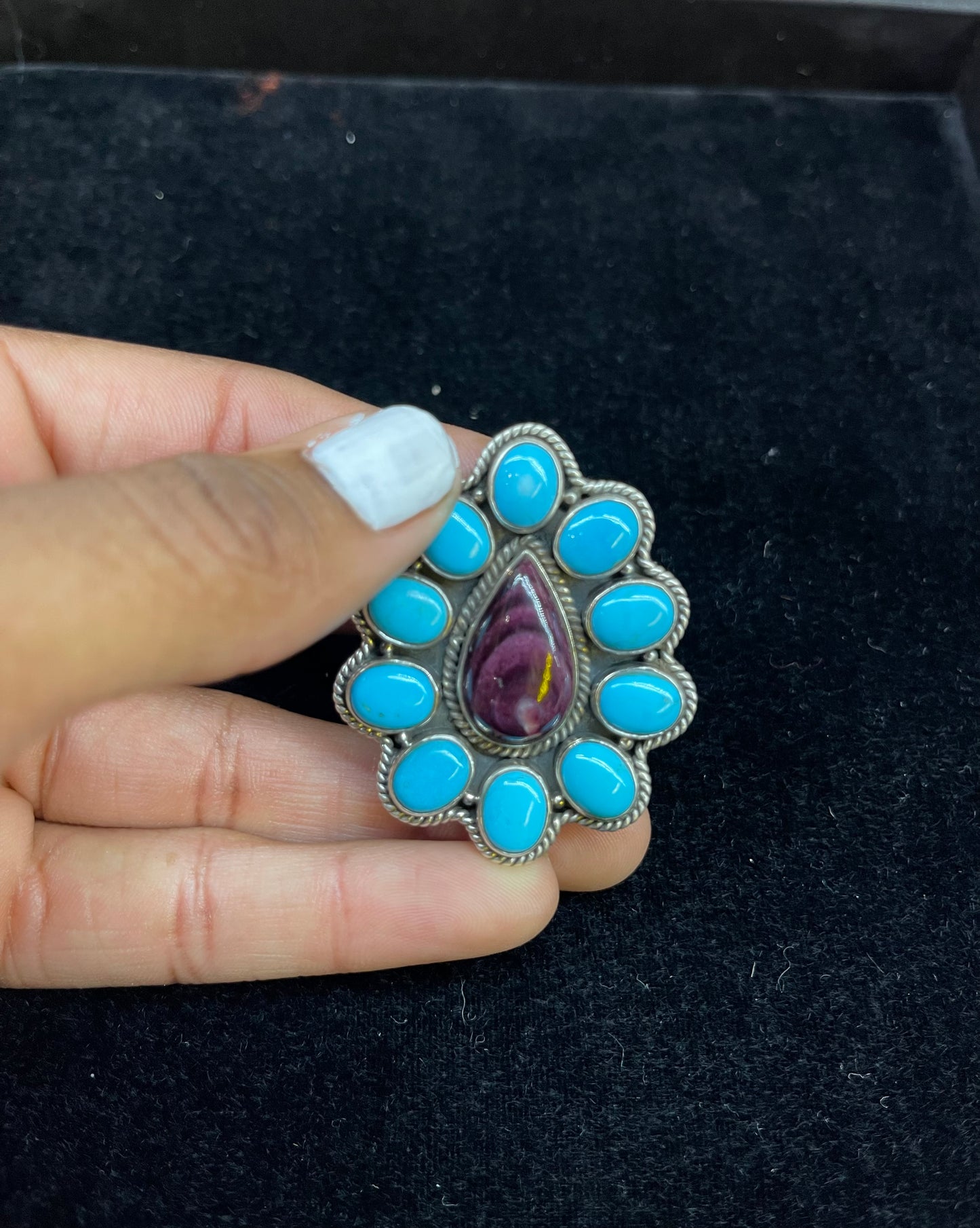 Sleeping Beauty Turquoise and Purple Spiny Oyster by Zia size 7.5