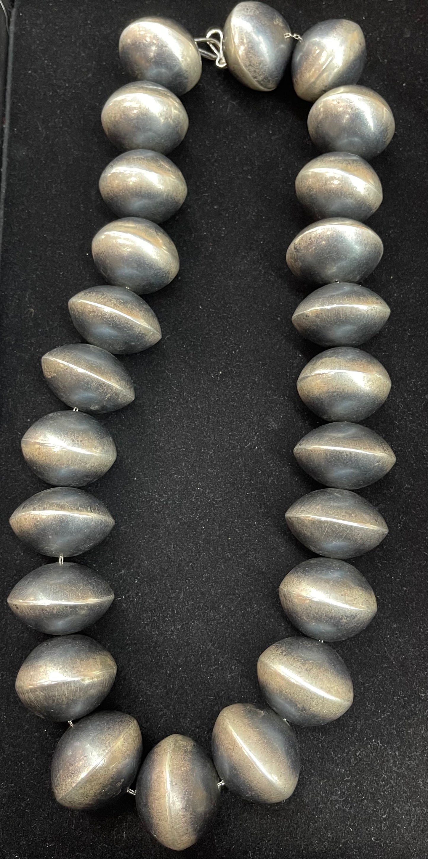 30” 36mm Navajo Pearls