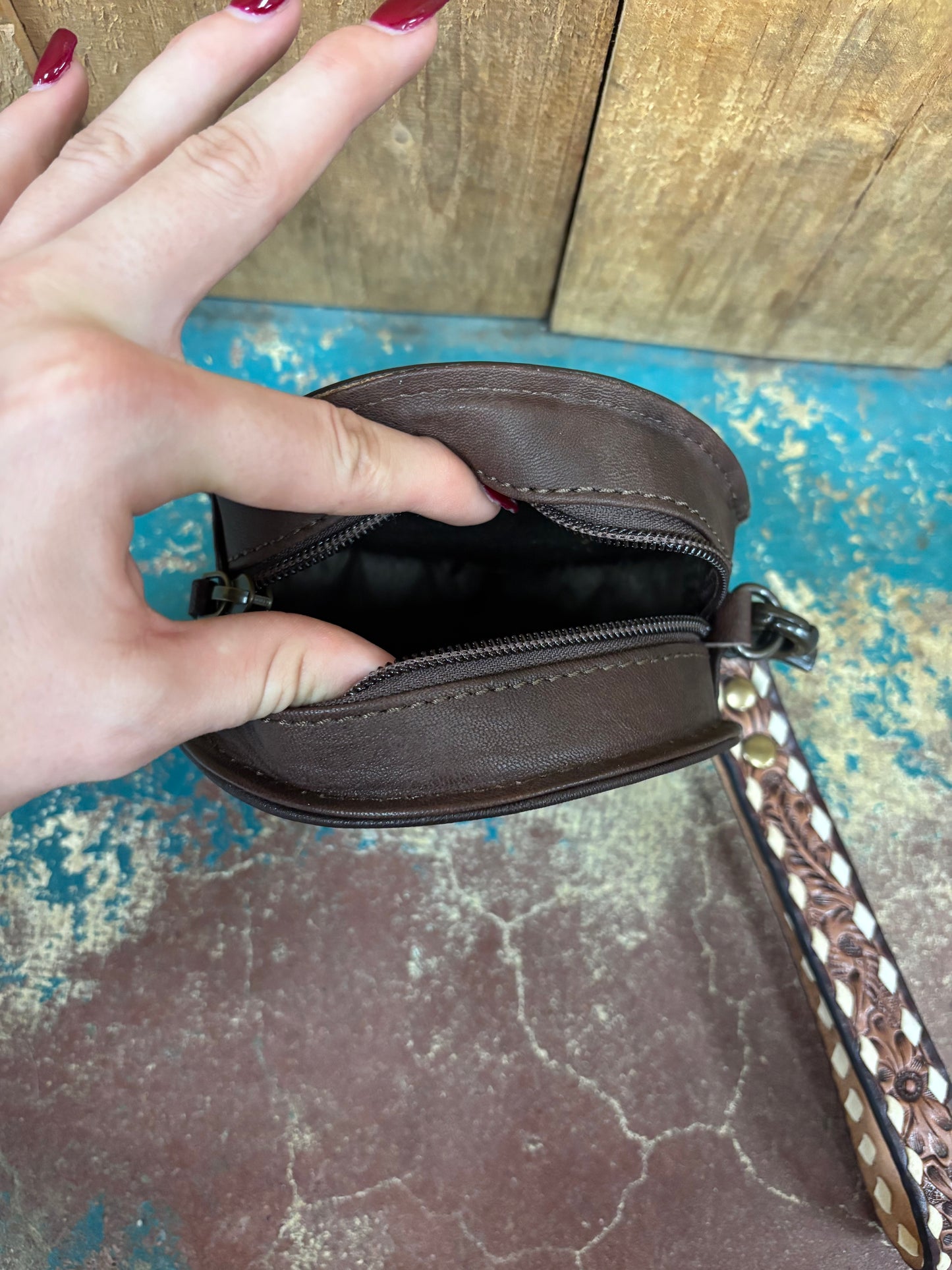 Canteen Flower Tooled Leather Coin Purse