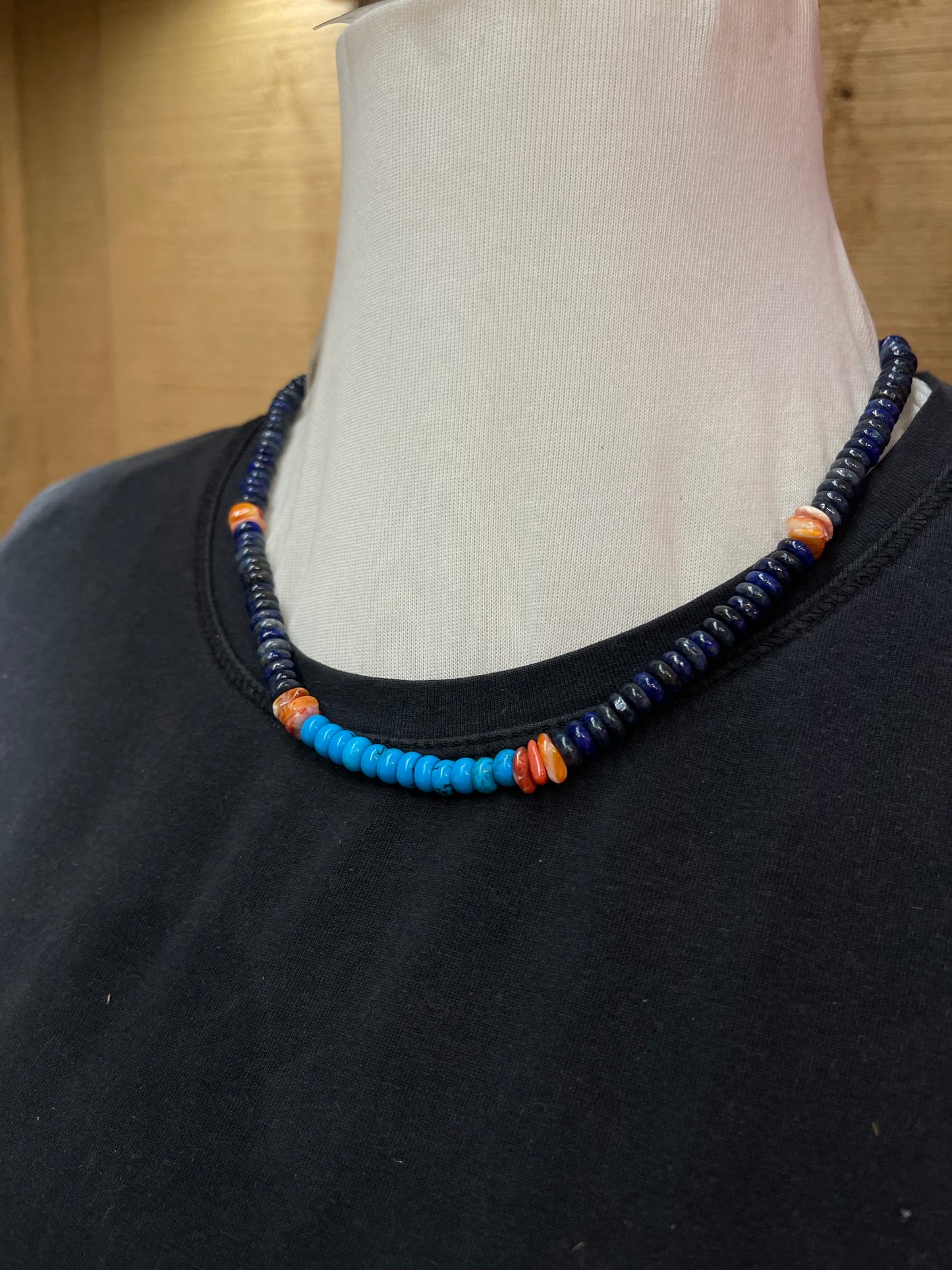 20" Lapis, Spiny Oyster, and Turquoise Necklace