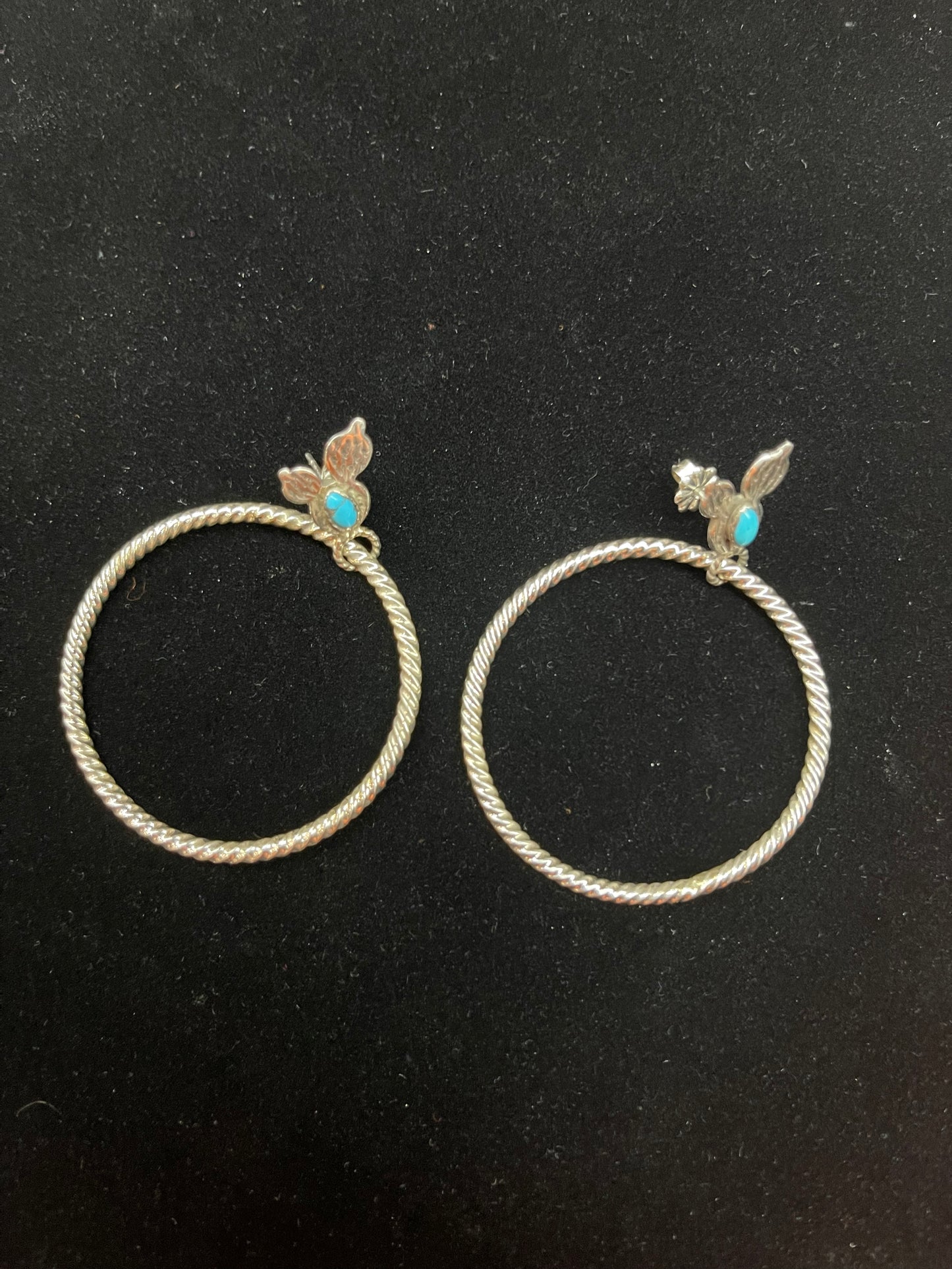 Prickly Pear Cactus Post with Hoop by Running Bear