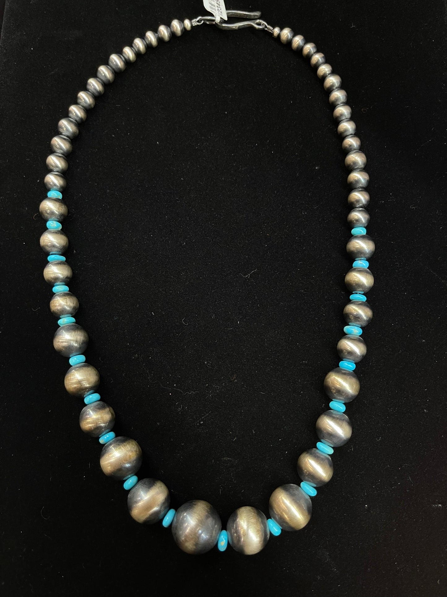 20" Graduated Navajo Pearls 6mm to 16mm