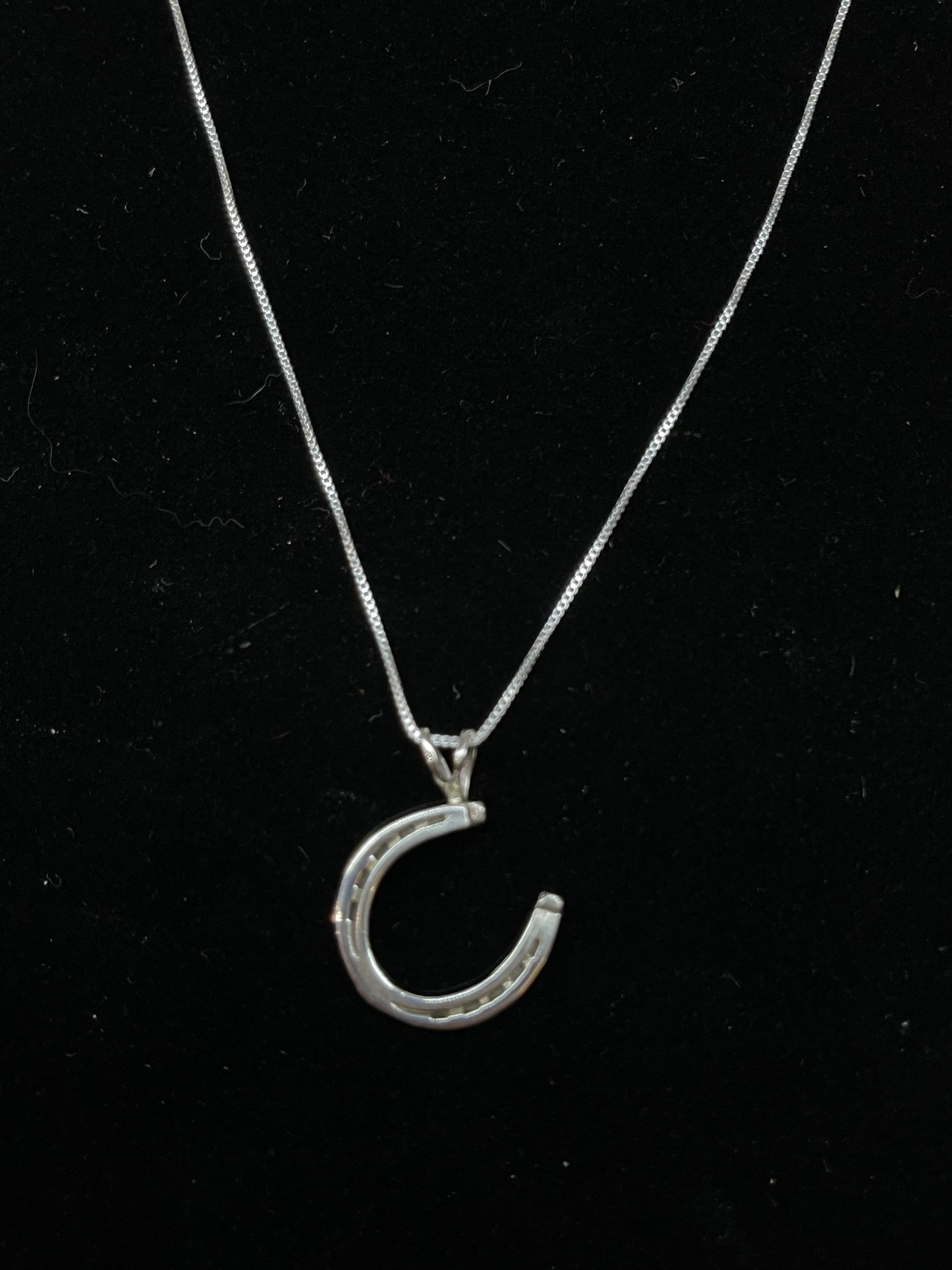 LOT 15 10/19 Horseshoe Necklace by Louise Joe, Navajo