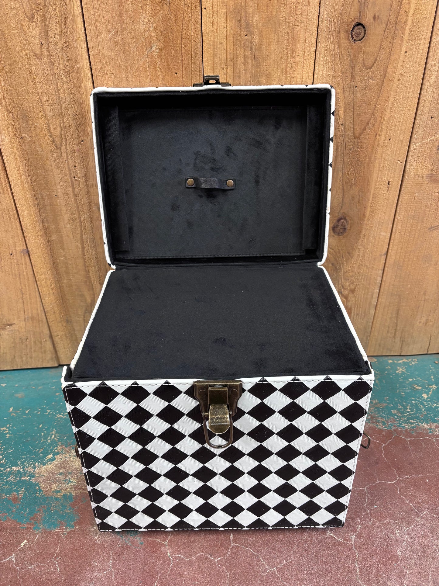 Black And White Checkered Train Case Jewelry Box