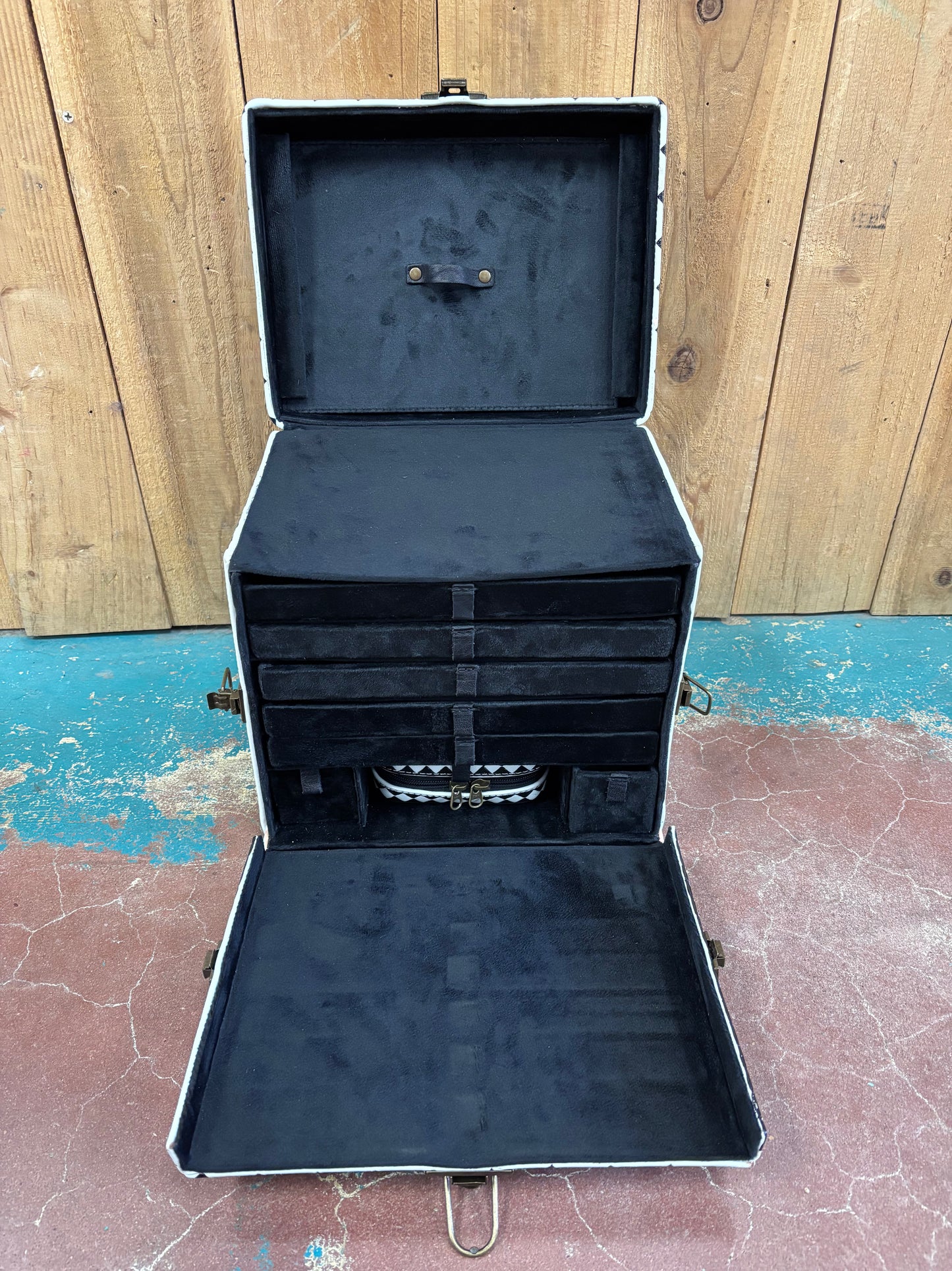 Black And White Checkered Train Case Jewelry Box