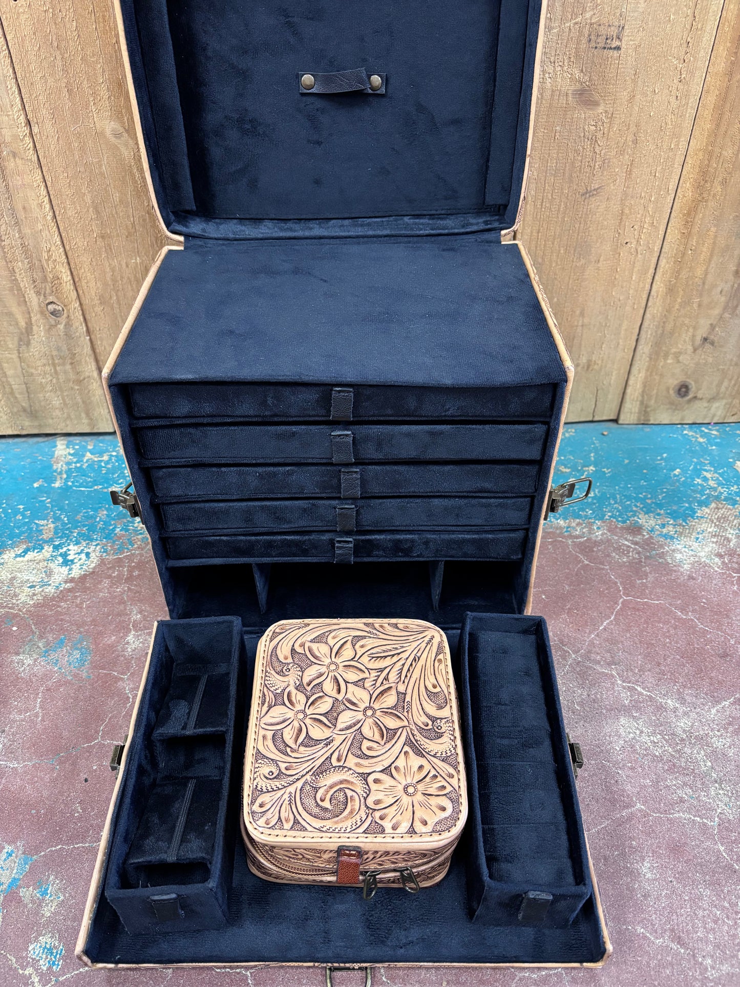 Tan Leather Tooled Train Case Jewelry Box