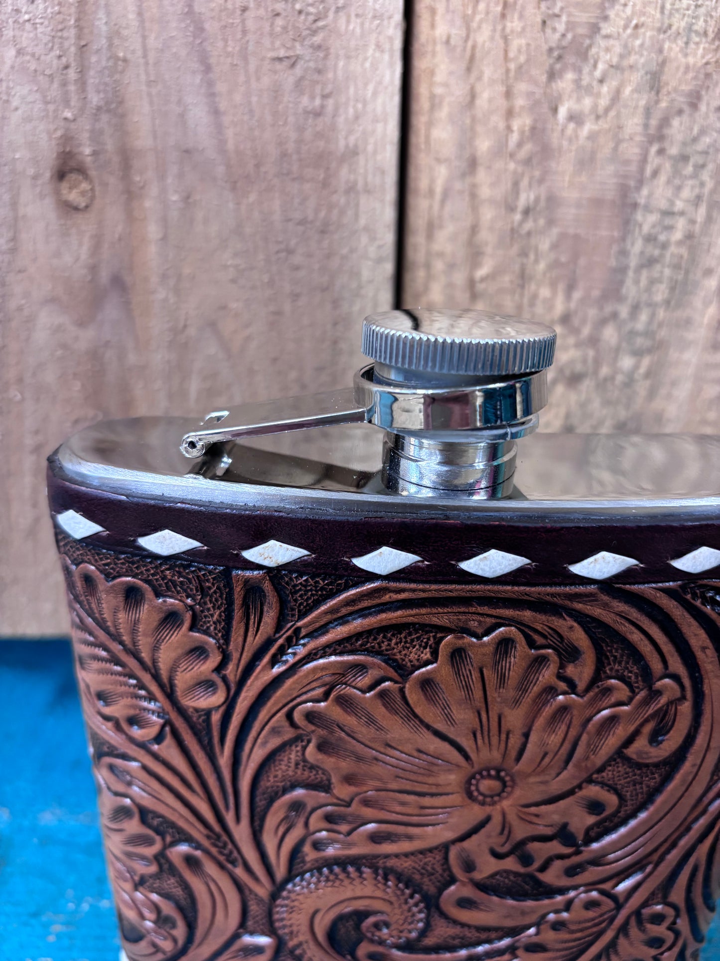Medium Buck Stitched Flower Tooled Flask