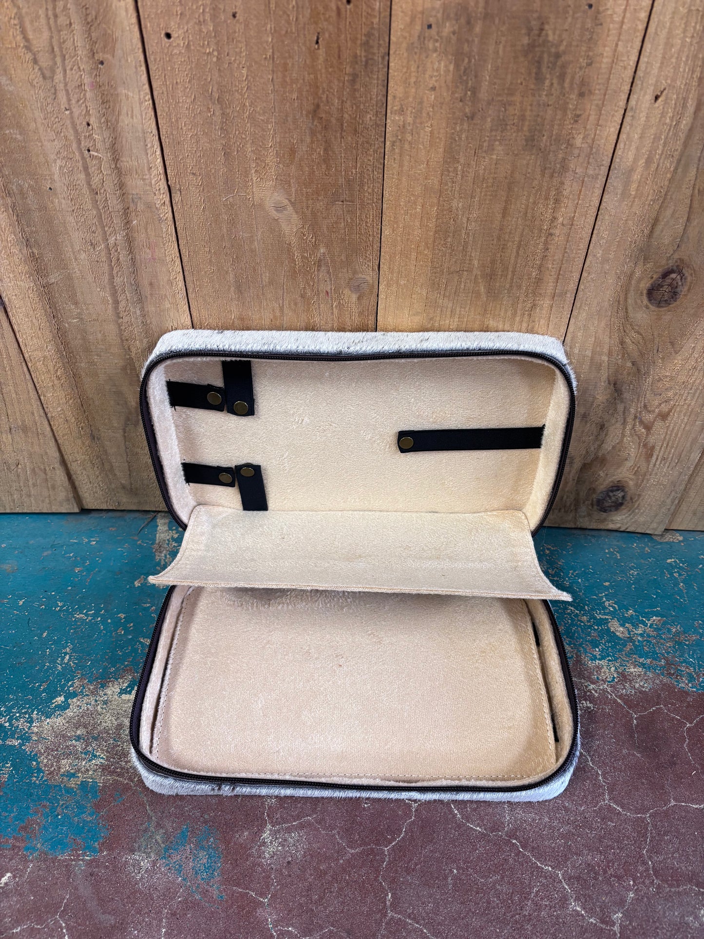 Rectangular Cowhide Jewelry Box