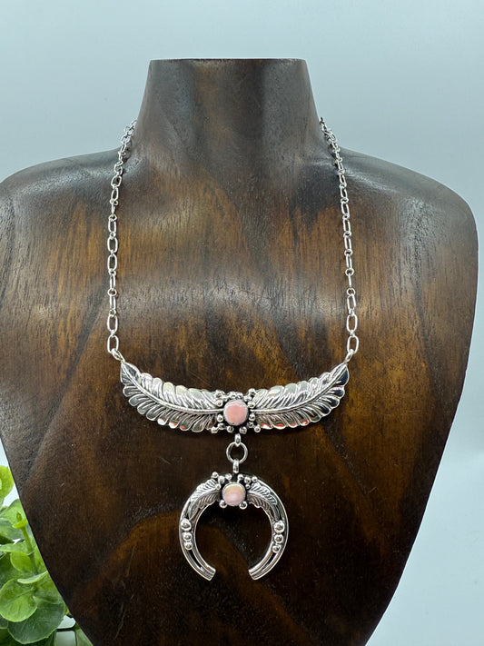 17" PINK CONCH FEATHER & NAJA NECKLACE BY LORETTA DELGARITO, Navajo