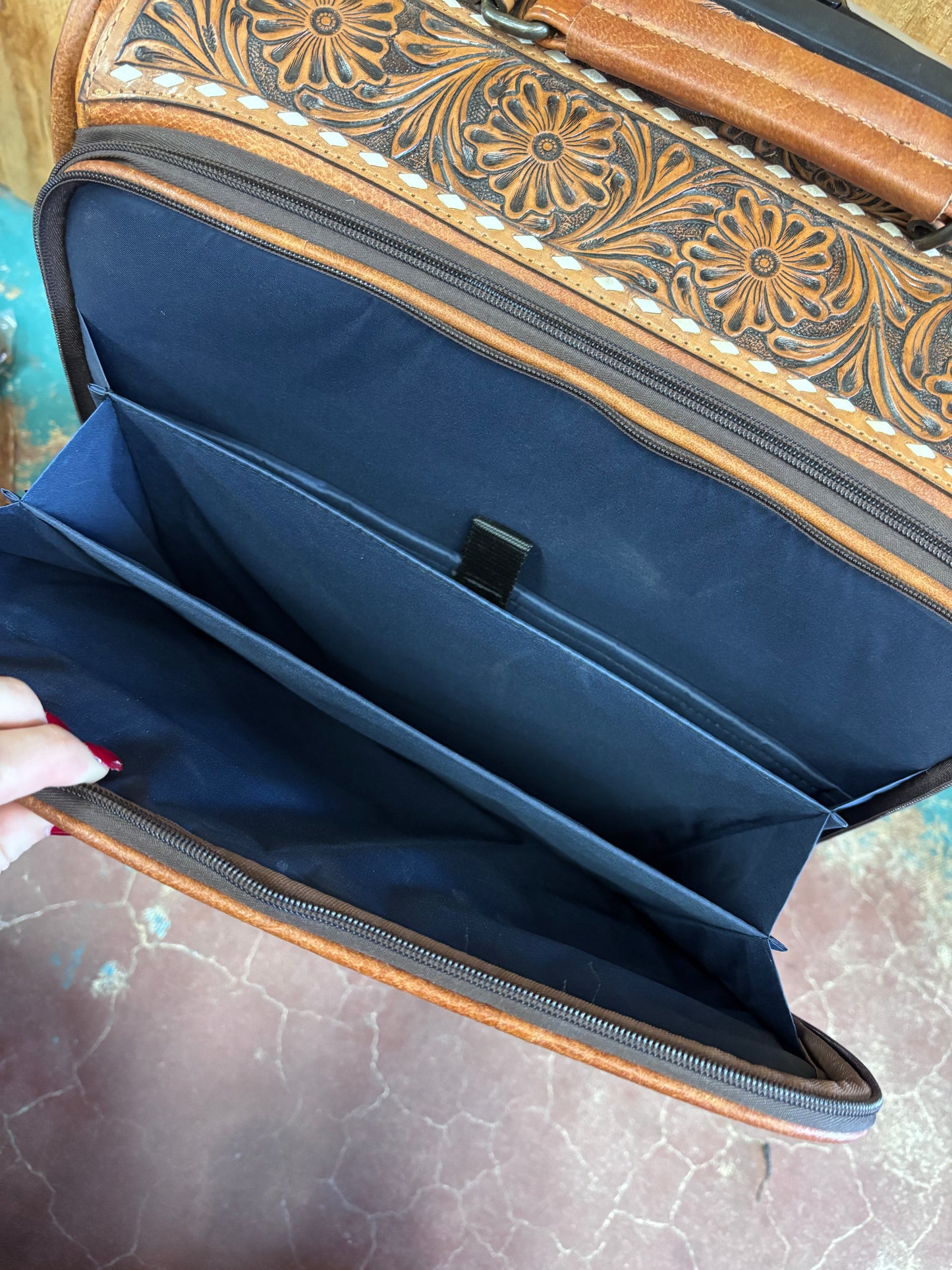 Large Brown Flower Tooled Buck Stitched Suitcase