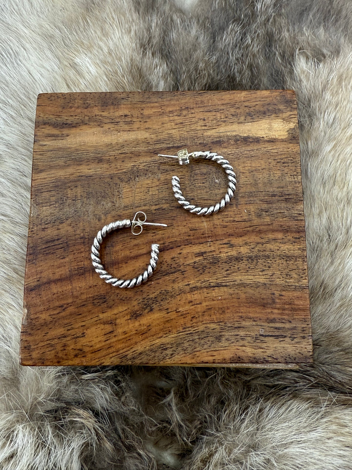 Small Twisted Wire Hoops by Elaine Tahe, Navajo