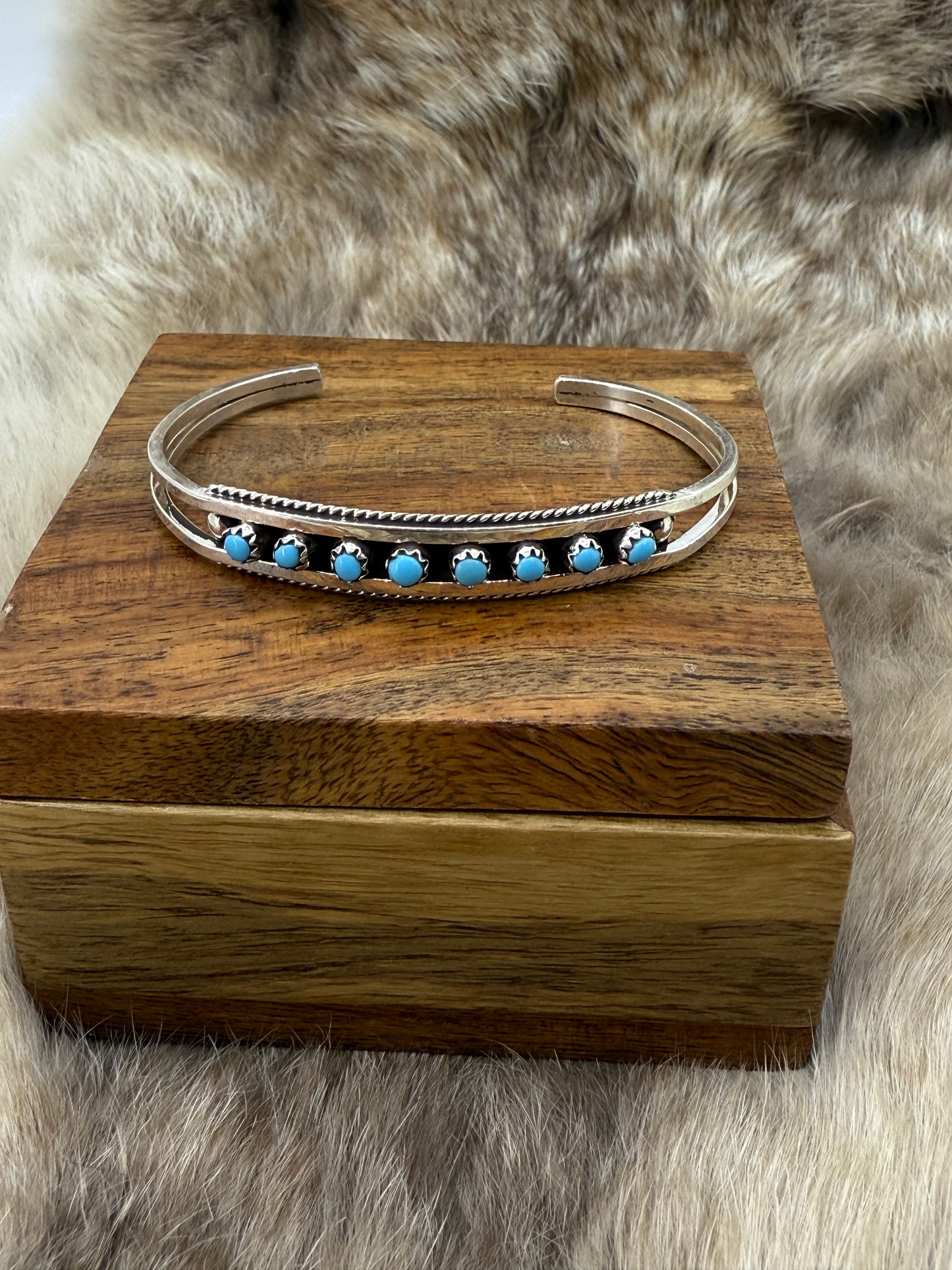 8 Stone Zuni Snake Eye Cuff by Suzie Livingston, Zuni