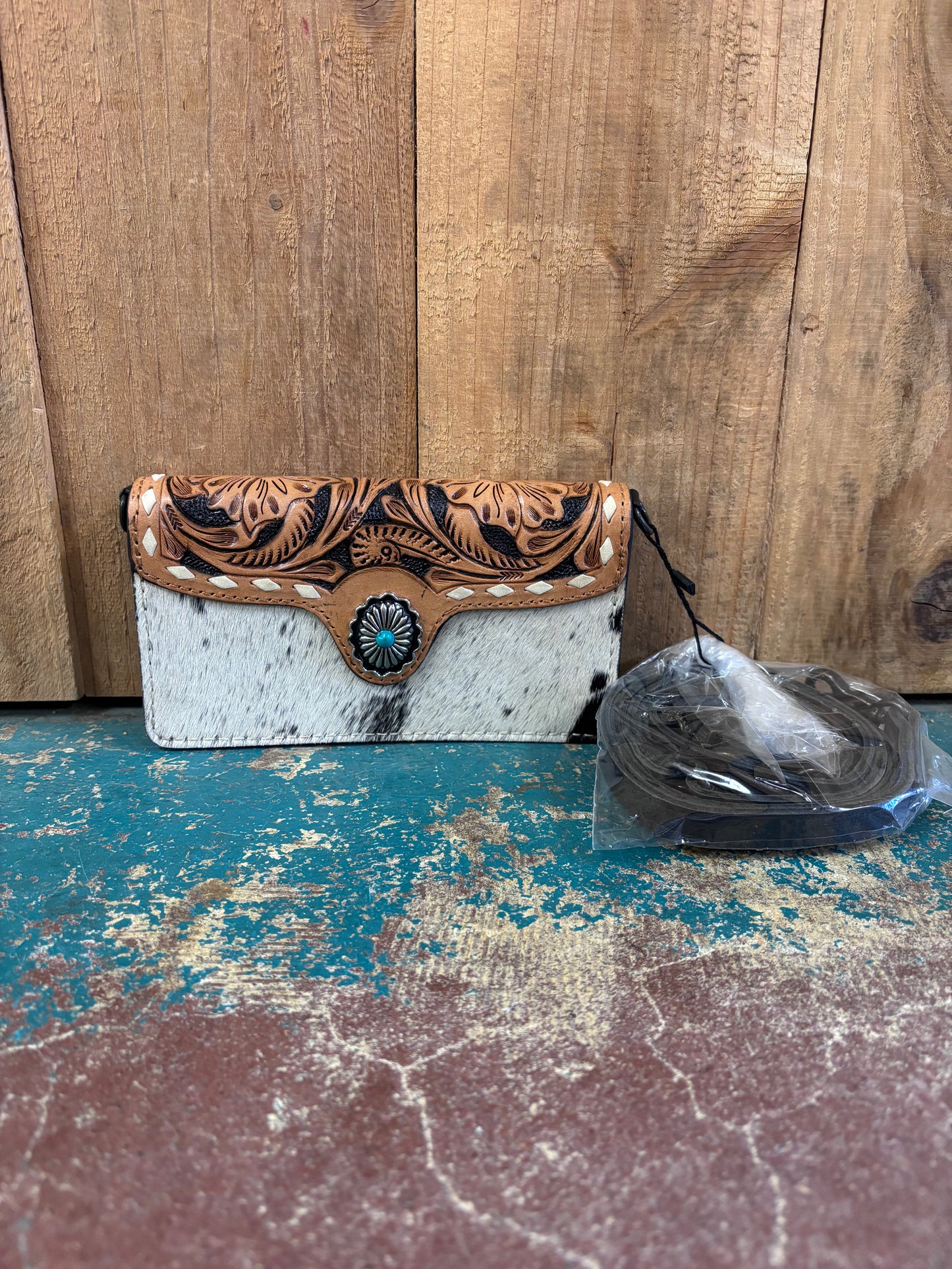 White Cowhide Turquoise Stone Leather Wallet