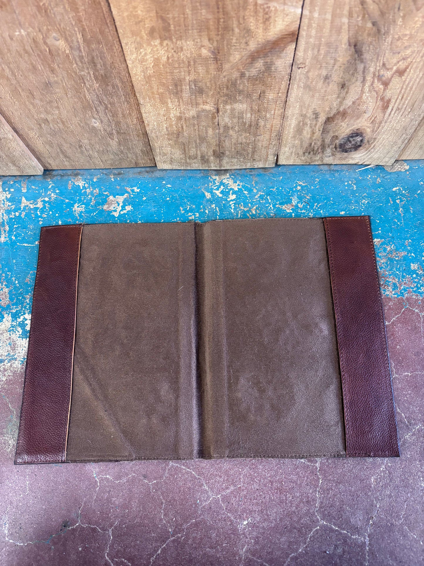 Black And Tan Cowhide Burnt Red Tooled Bible Cover