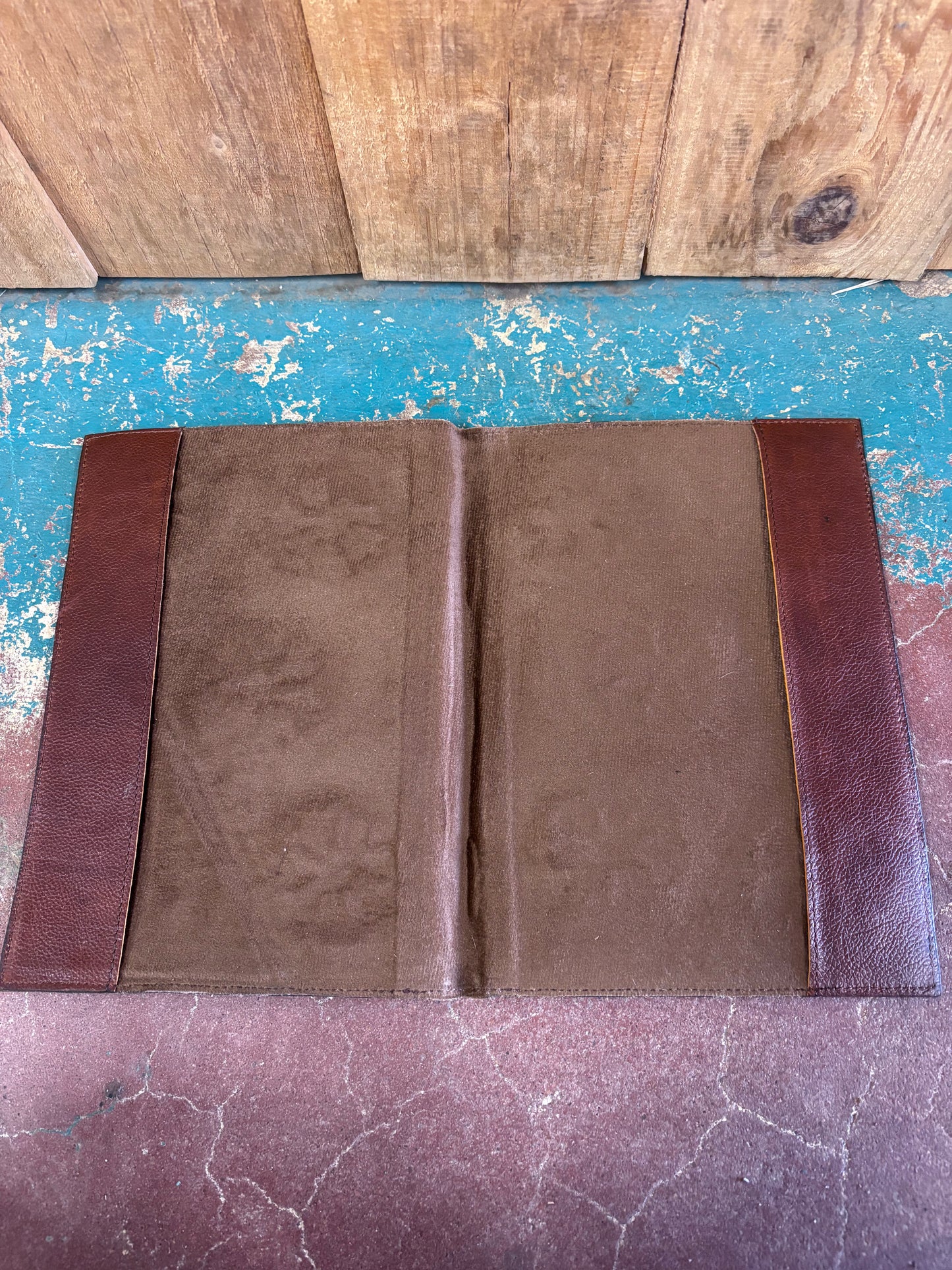 Black Cowhide Burnt Red Tooled Bible Cover