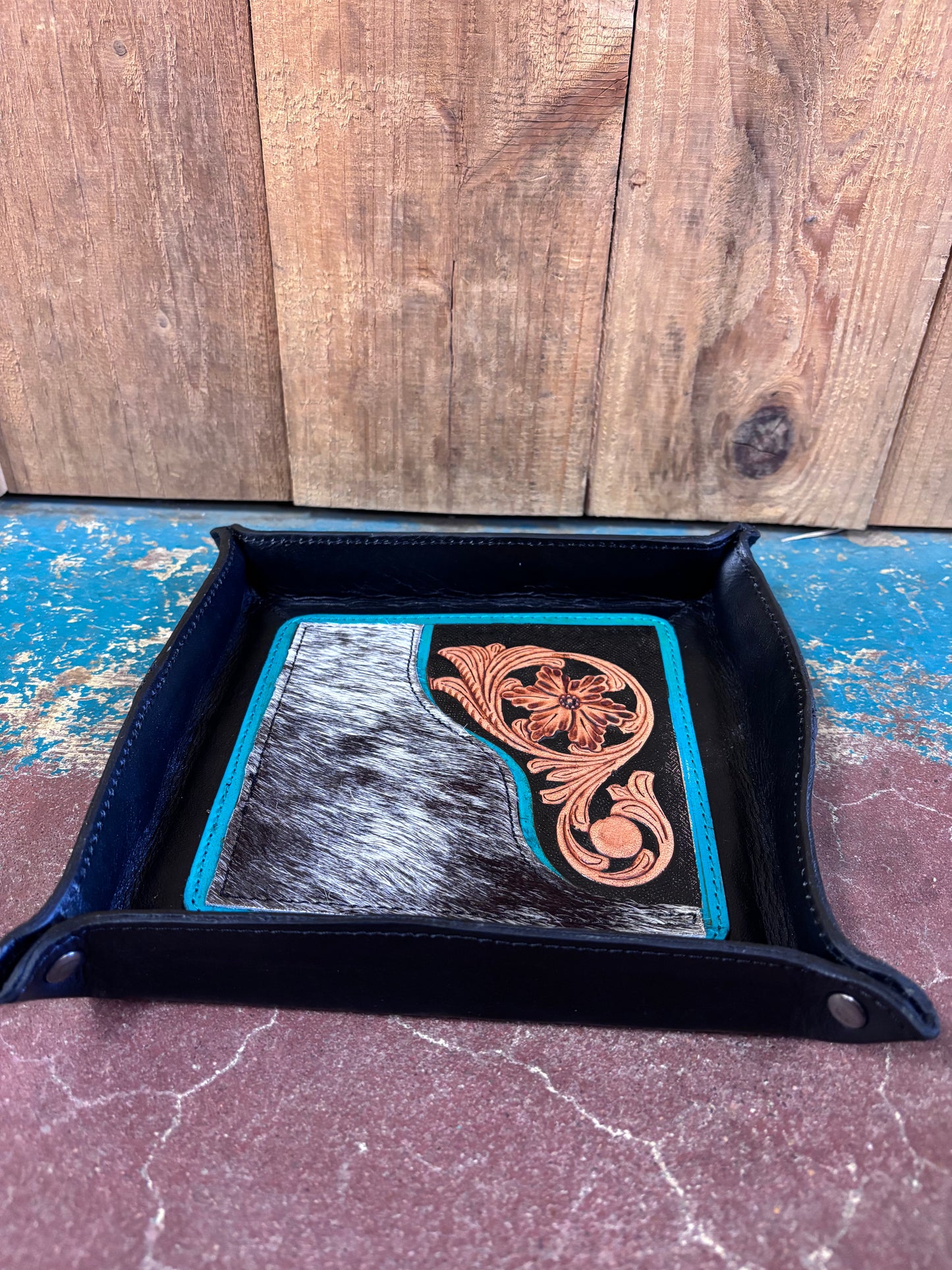 Turquoise Outlined Flower Tooled Cowhide Jewelry Tray