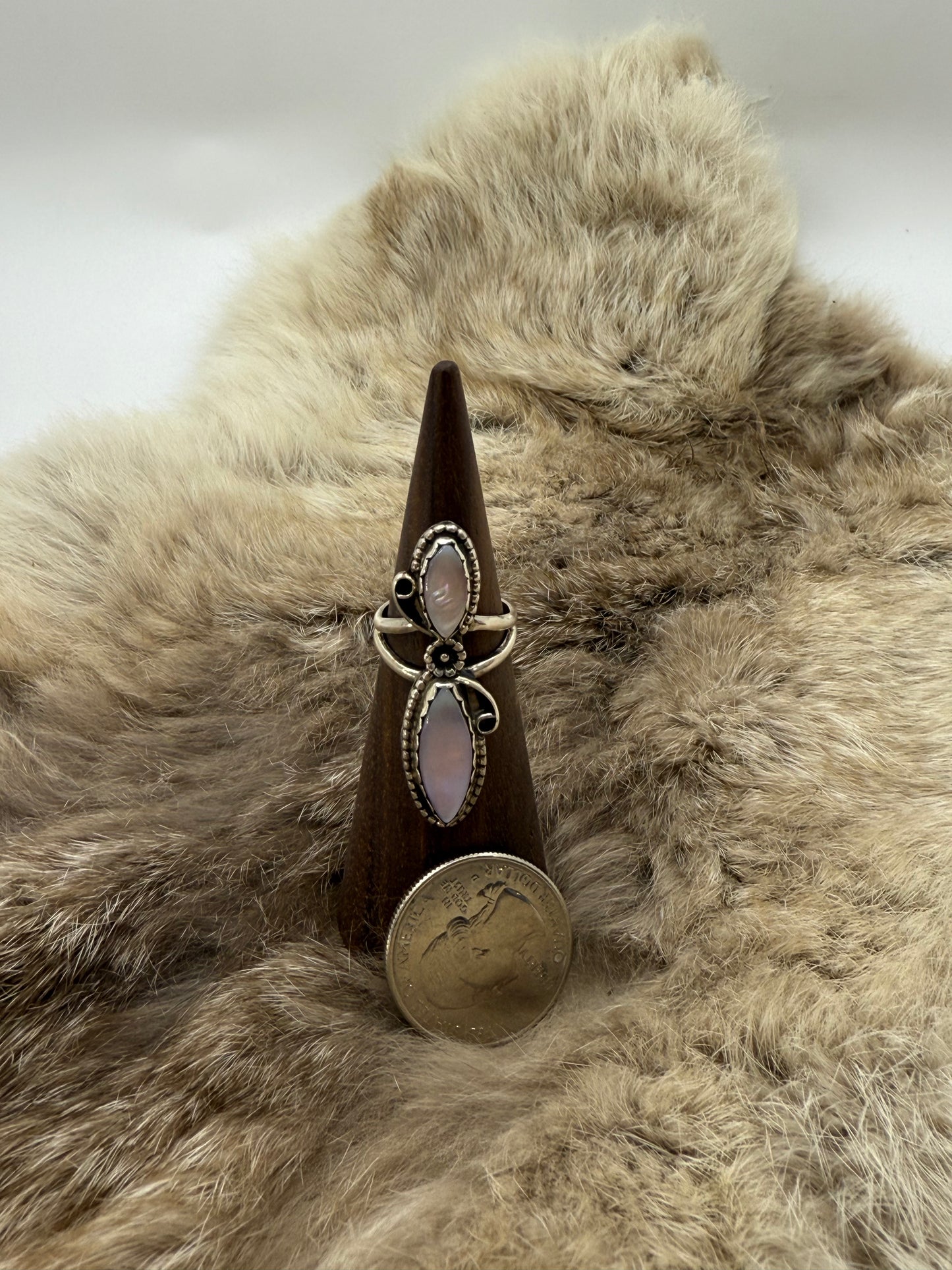 5.0 Vintage Mother of Pearl Ring