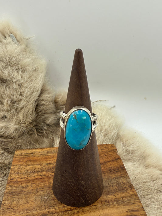 Size 6.0 Kingman Turquoise Oval Ring