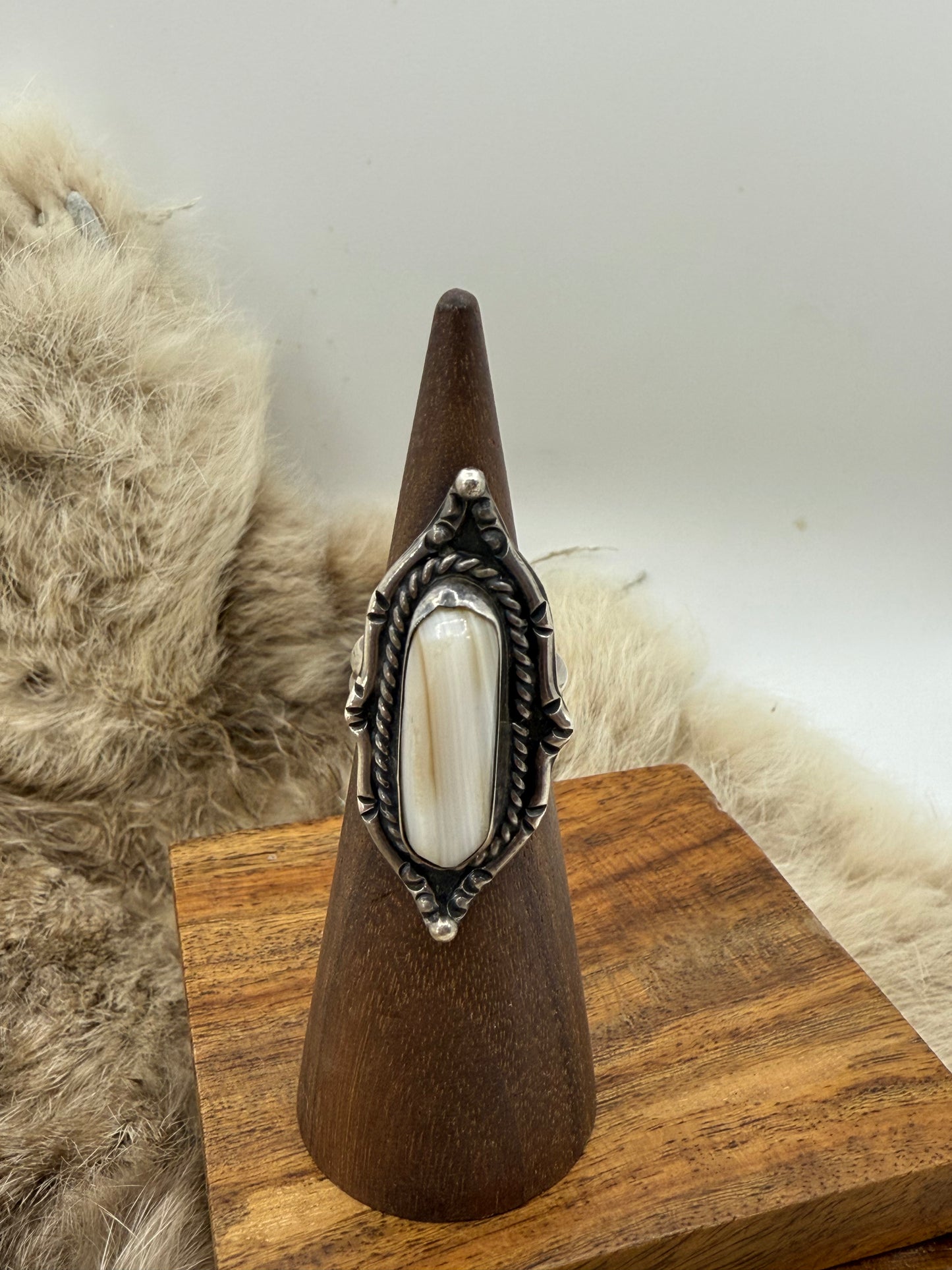 5.0 Mother of Pearl Vintage Ring