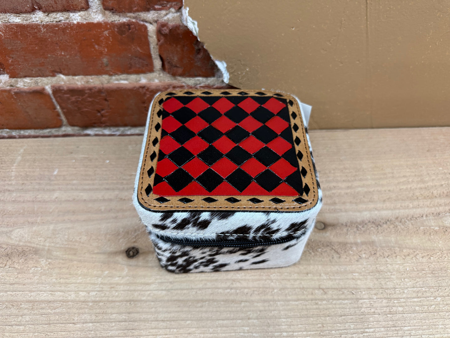 Black and Red Checkered Painted Leather and Cowhide Small Square Jewelry Box