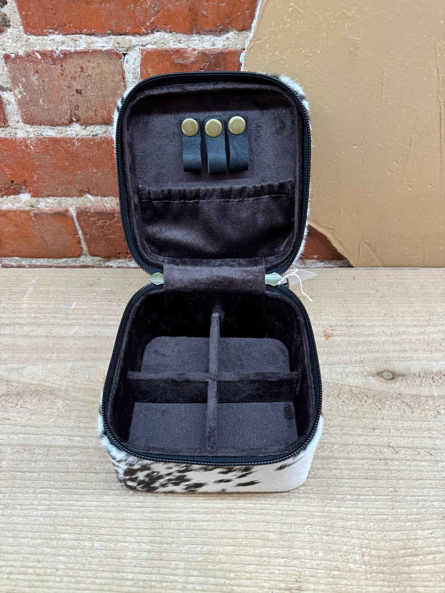 Black and Red Checkered Painted Leather and Cowhide Small Square Jewelry Box