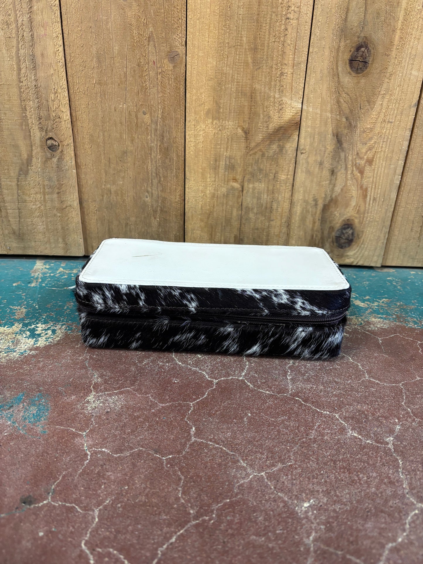 Rectangular White Leather Black Cowhide Jewelry Box