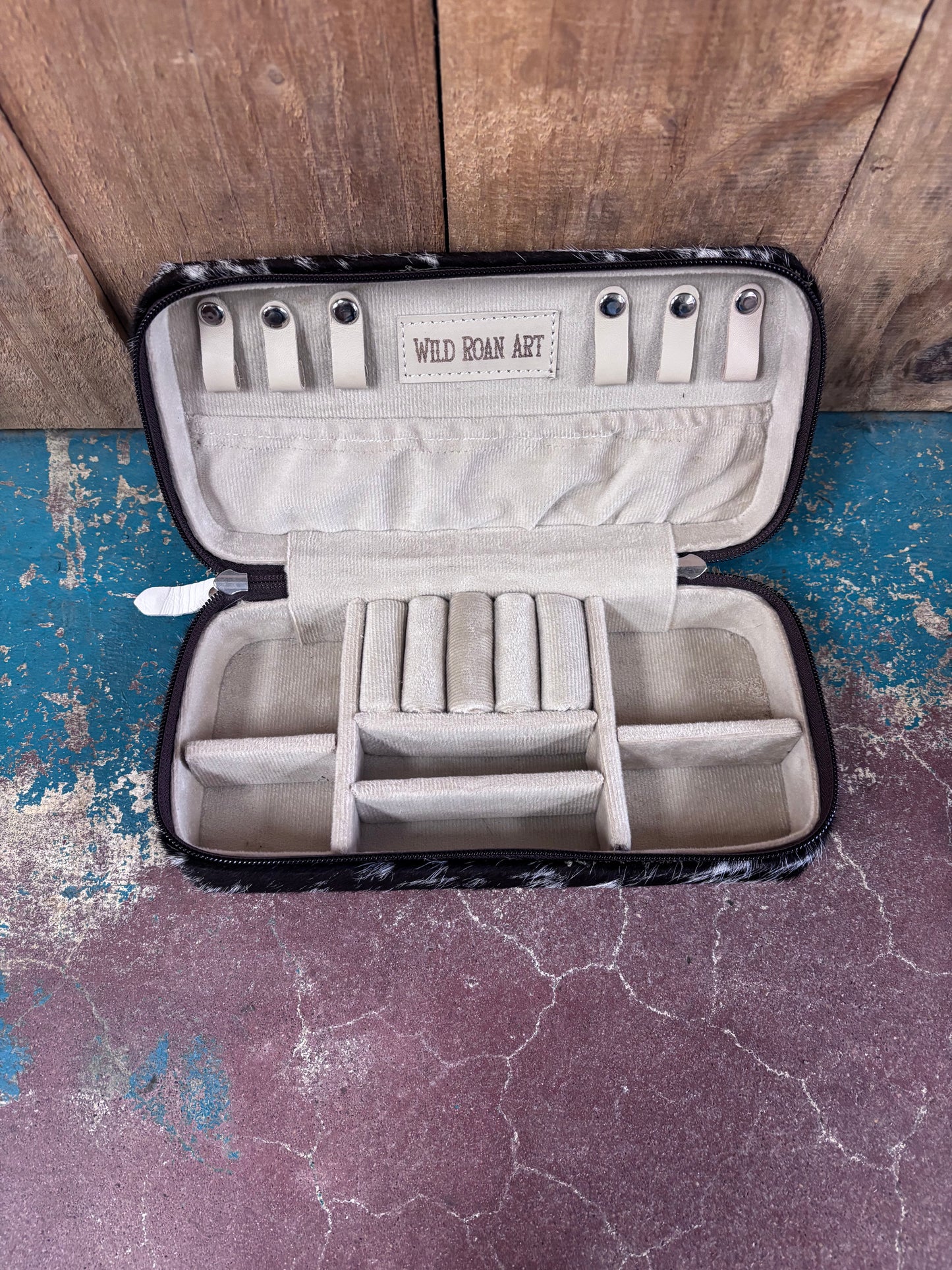 Rectangular White Leather Black Cowhide Jewelry Box